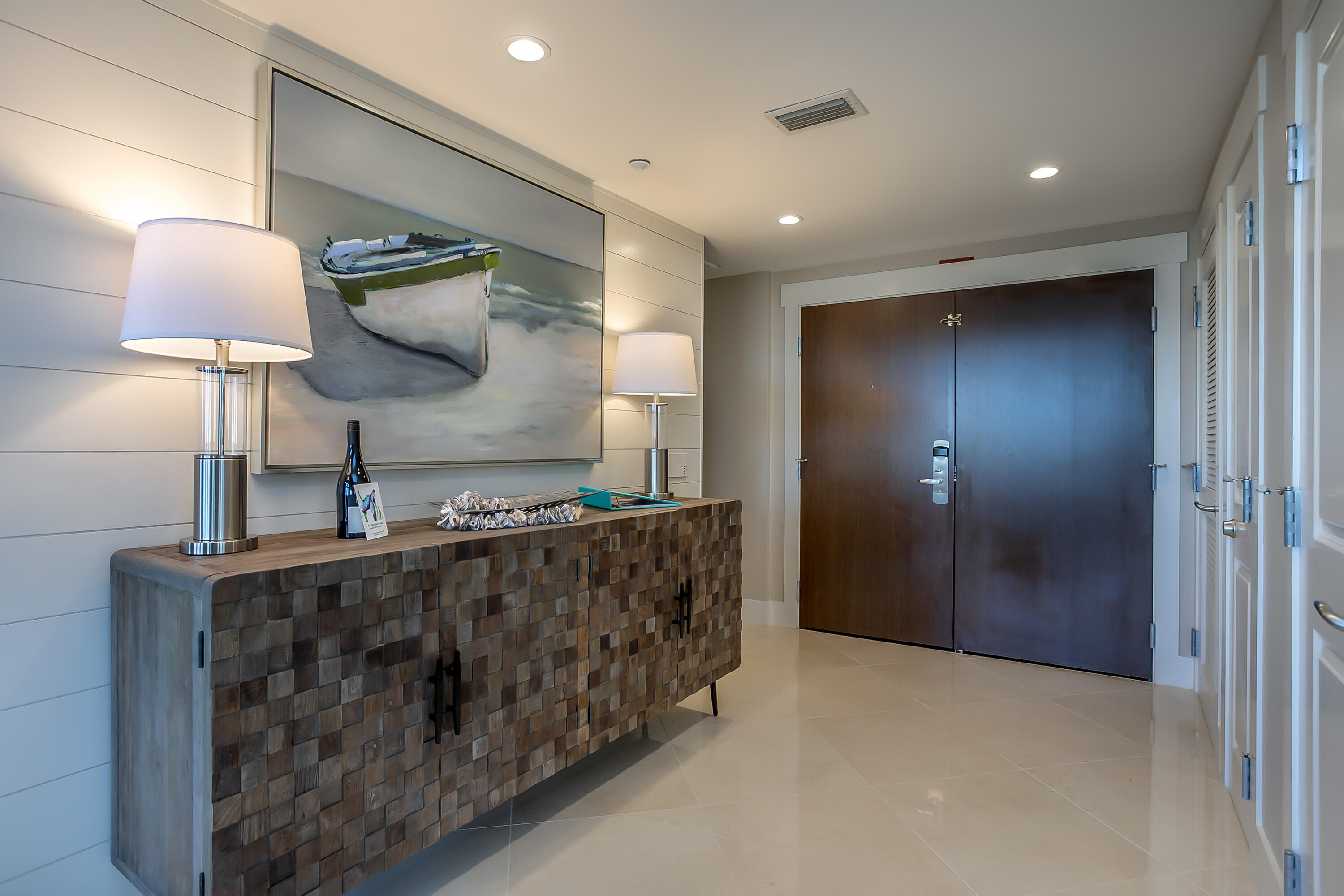 BAHIA CONDO - Residential