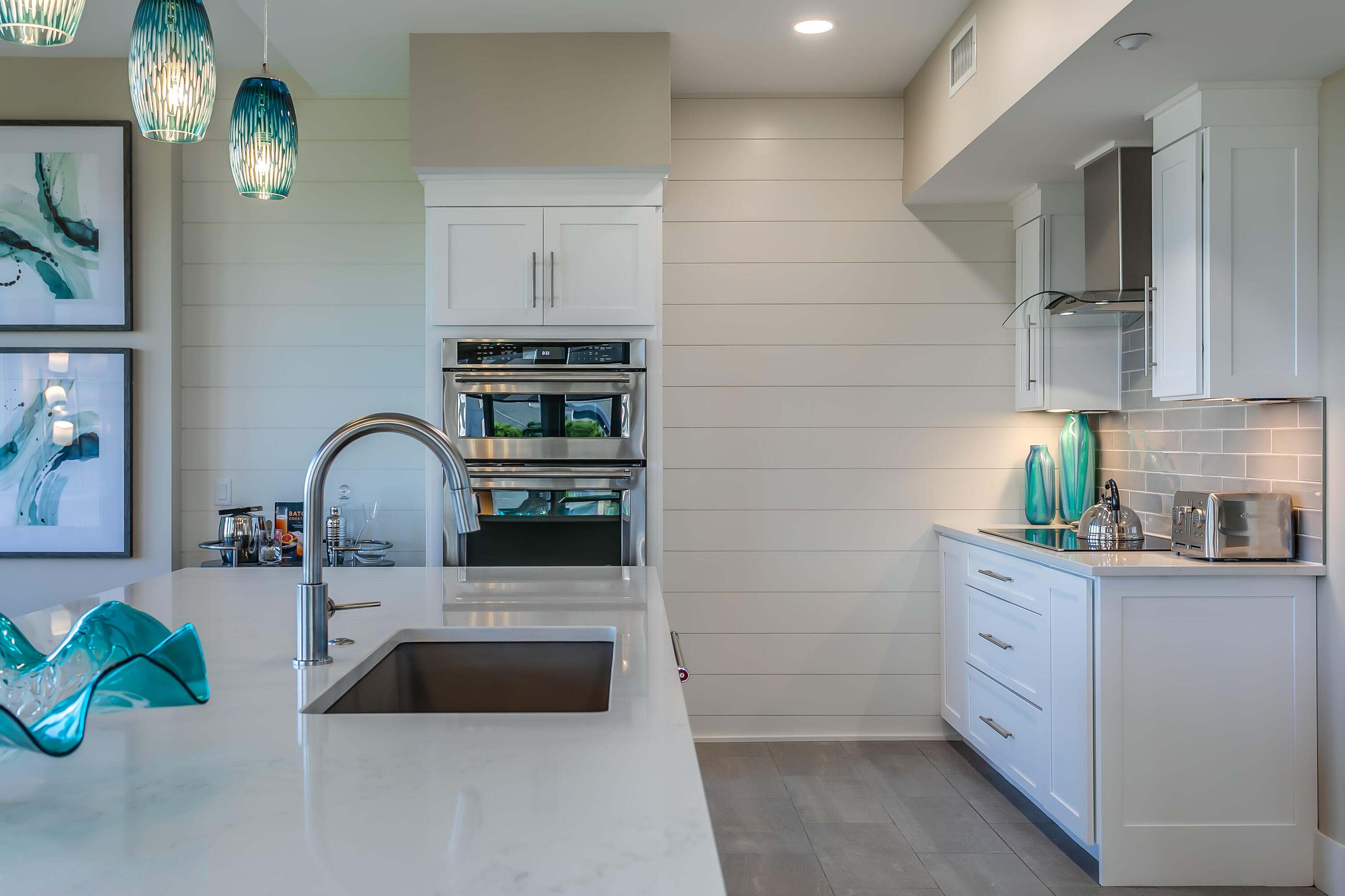 BAHIA CONDO - Residential