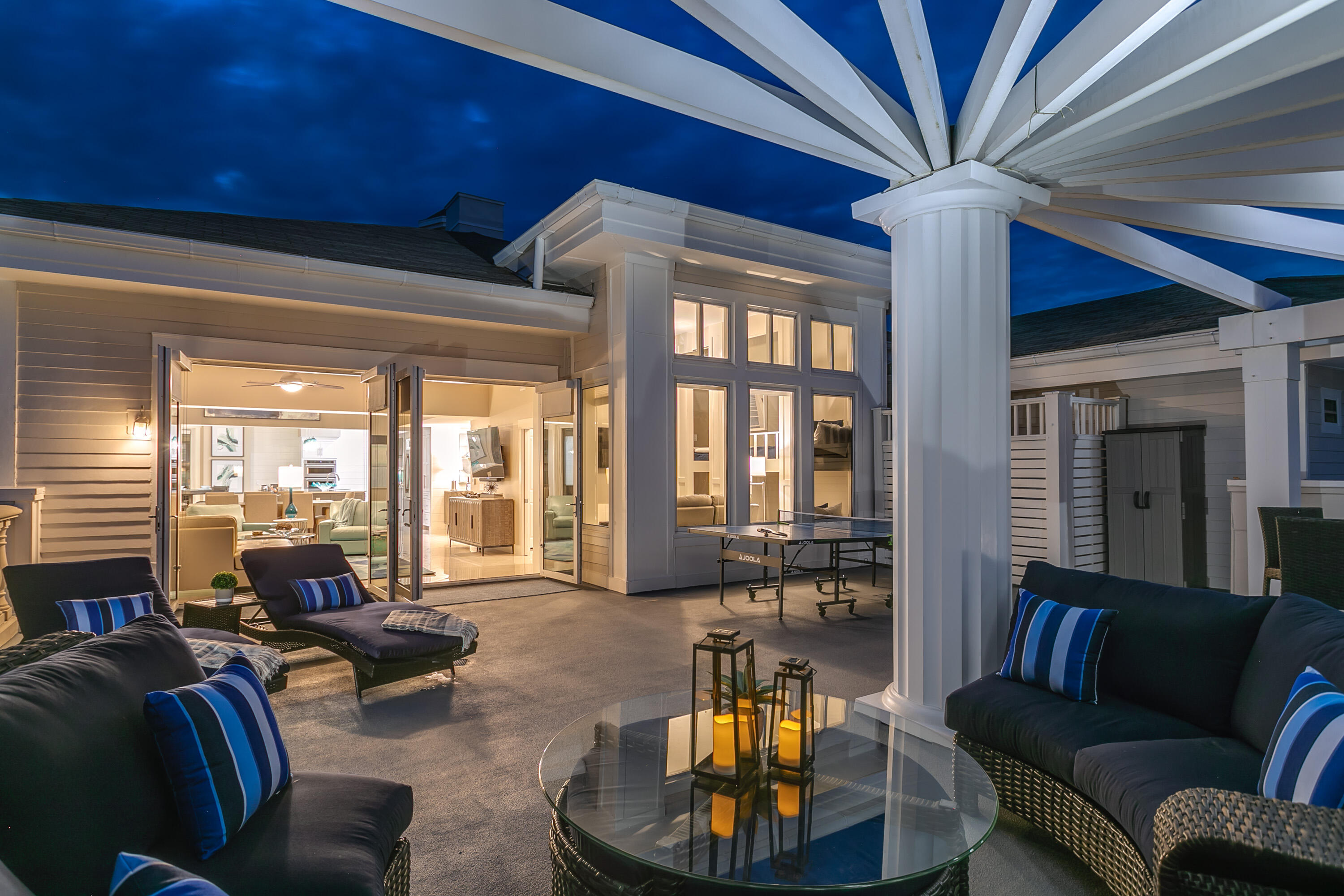 BAHIA CONDO - Residential