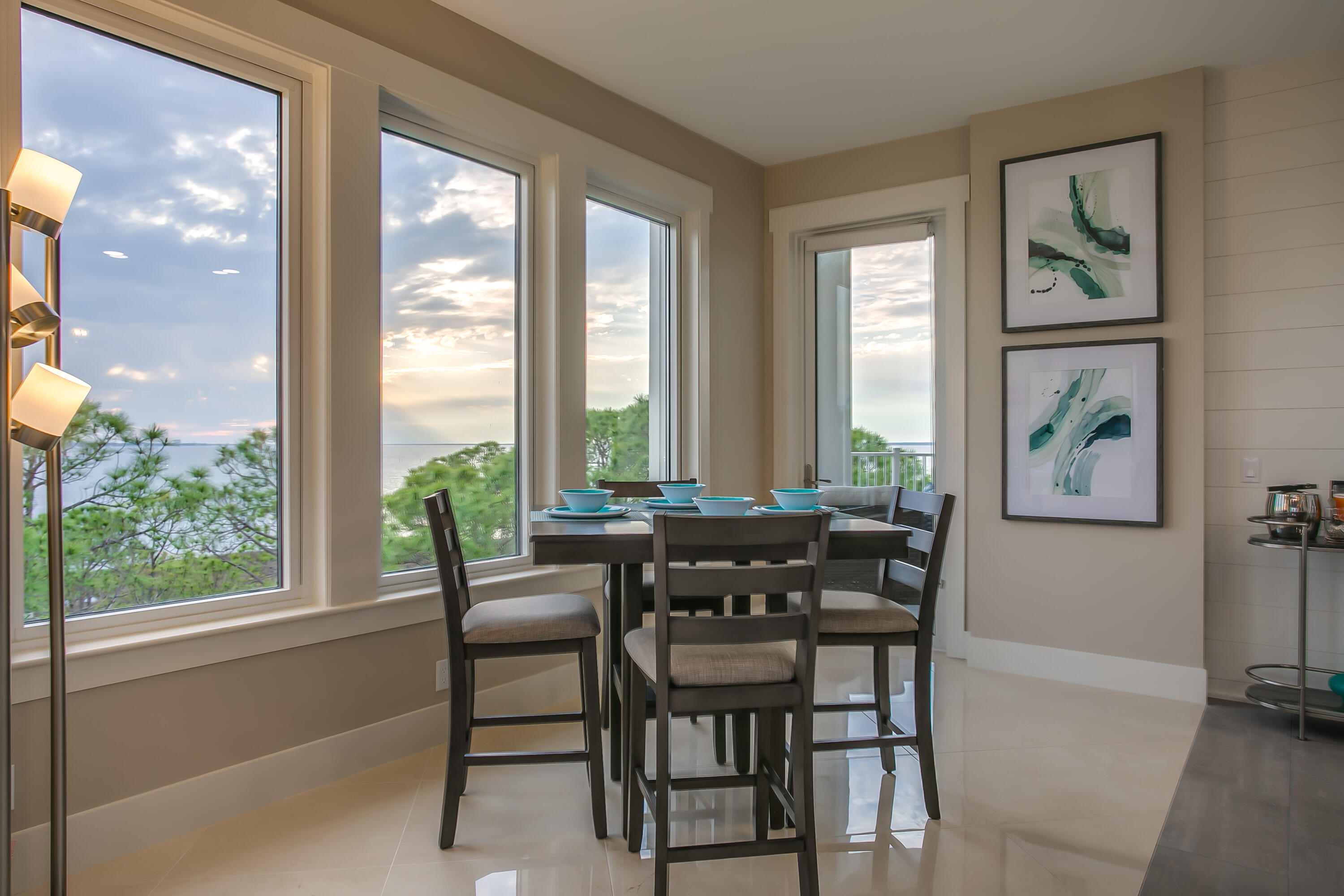 BAHIA CONDO - Residential