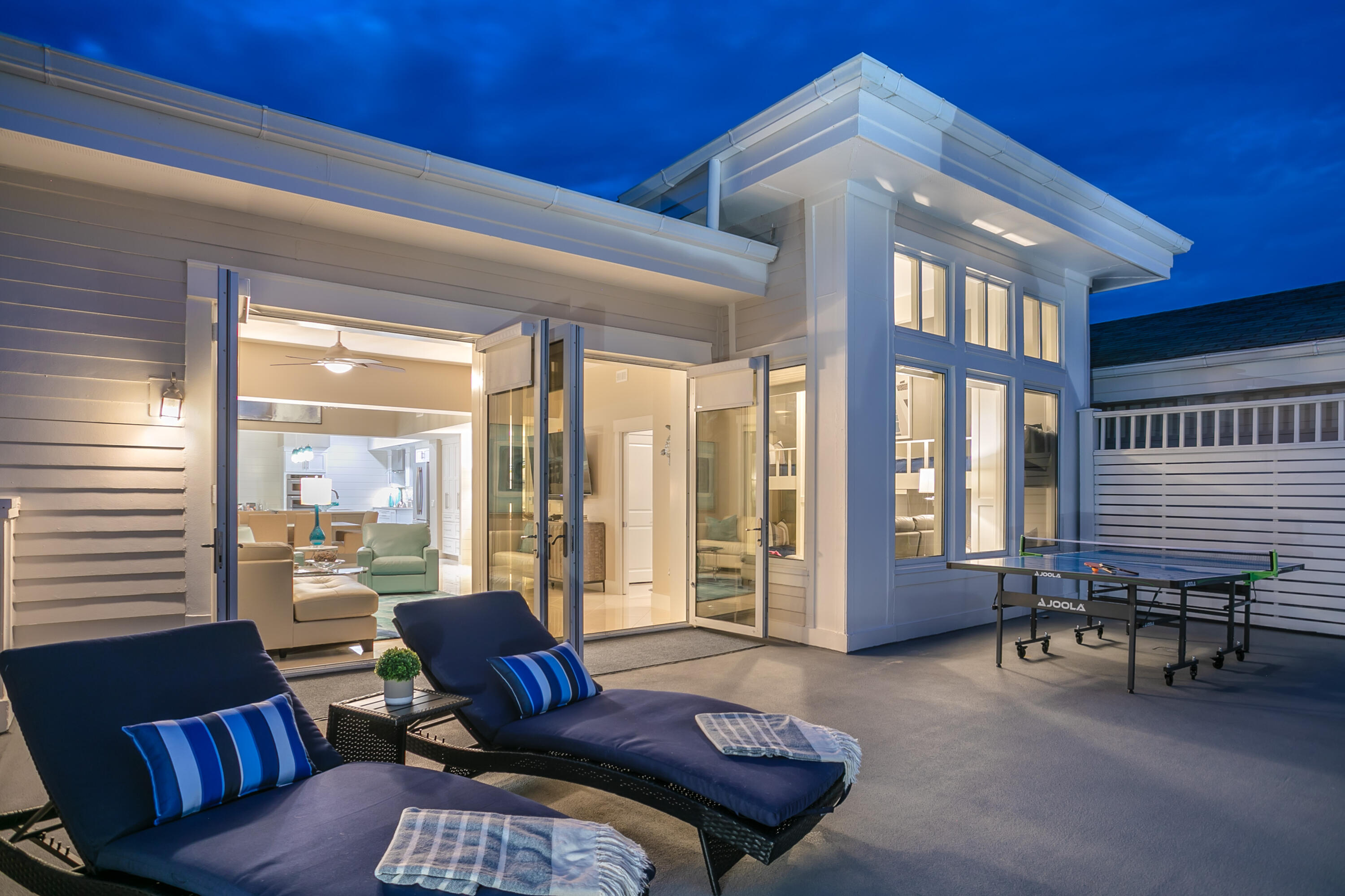 BAHIA CONDO - Residential