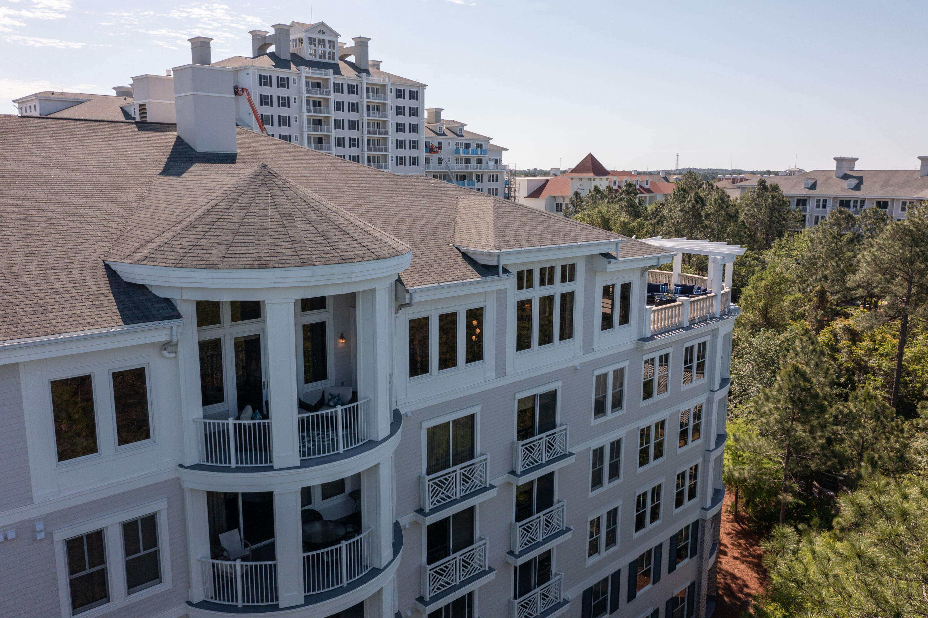 BAHIA CONDO - Residential