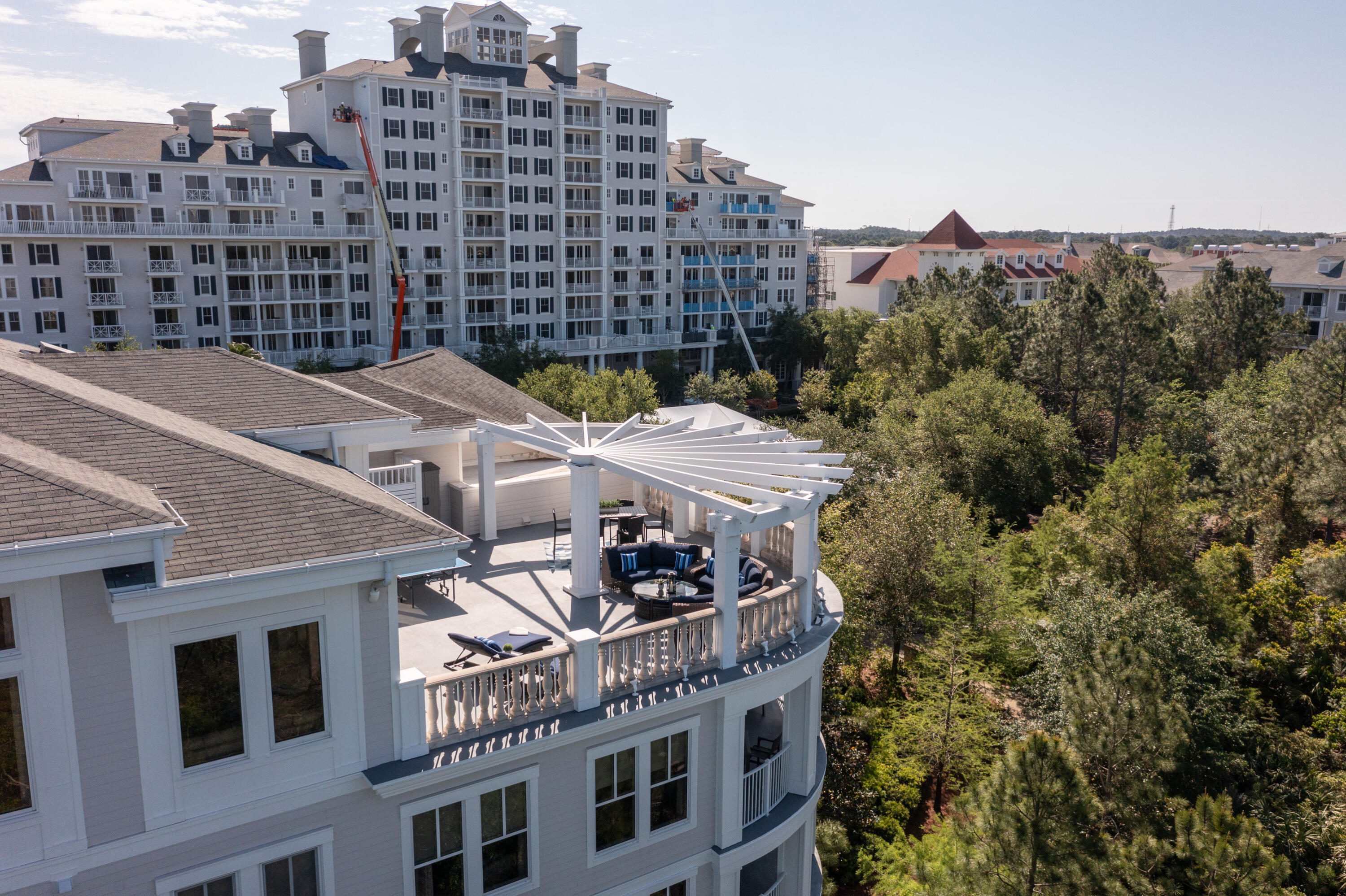 BAHIA CONDO - Residential