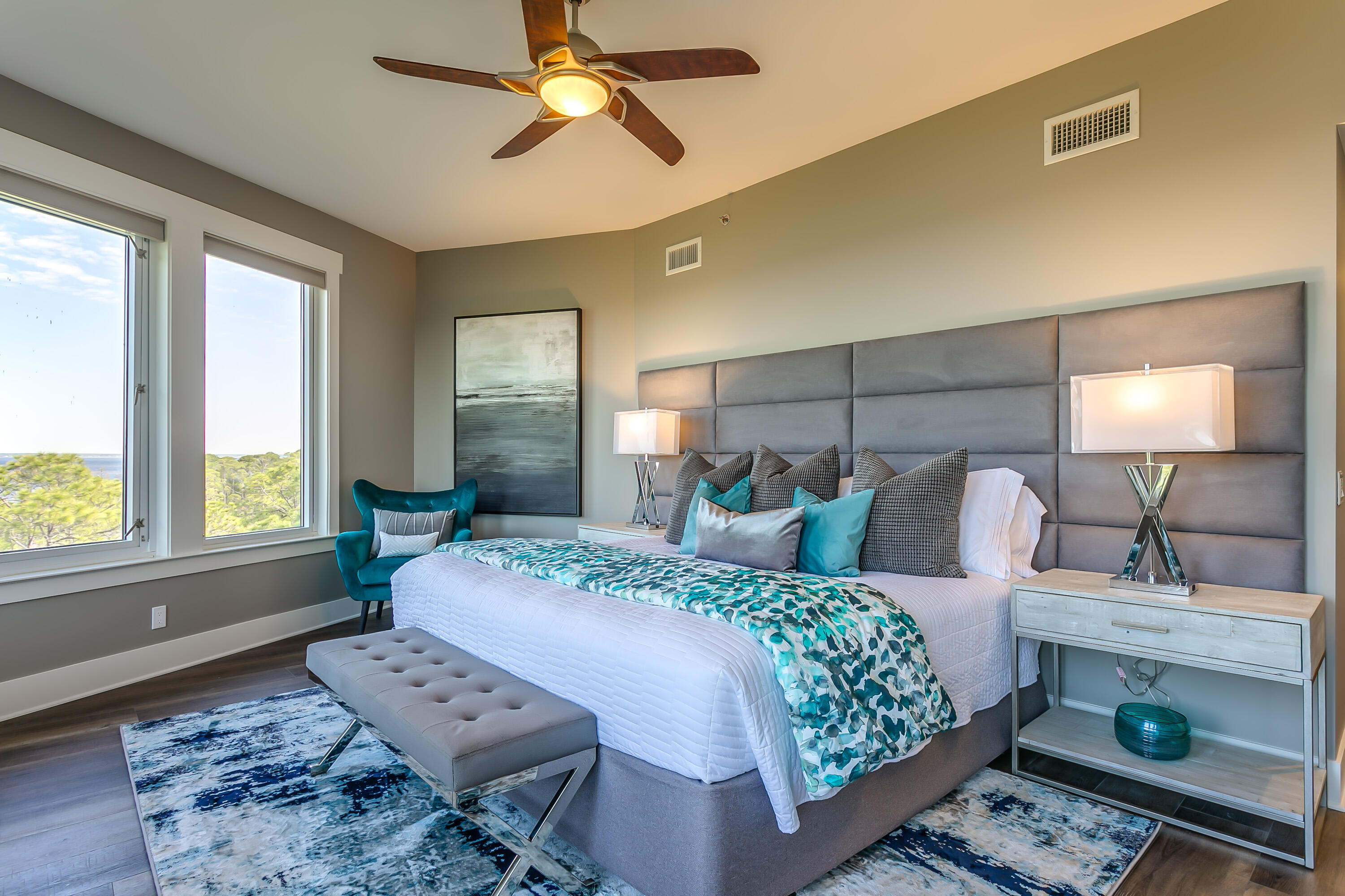 BAHIA CONDO - Residential