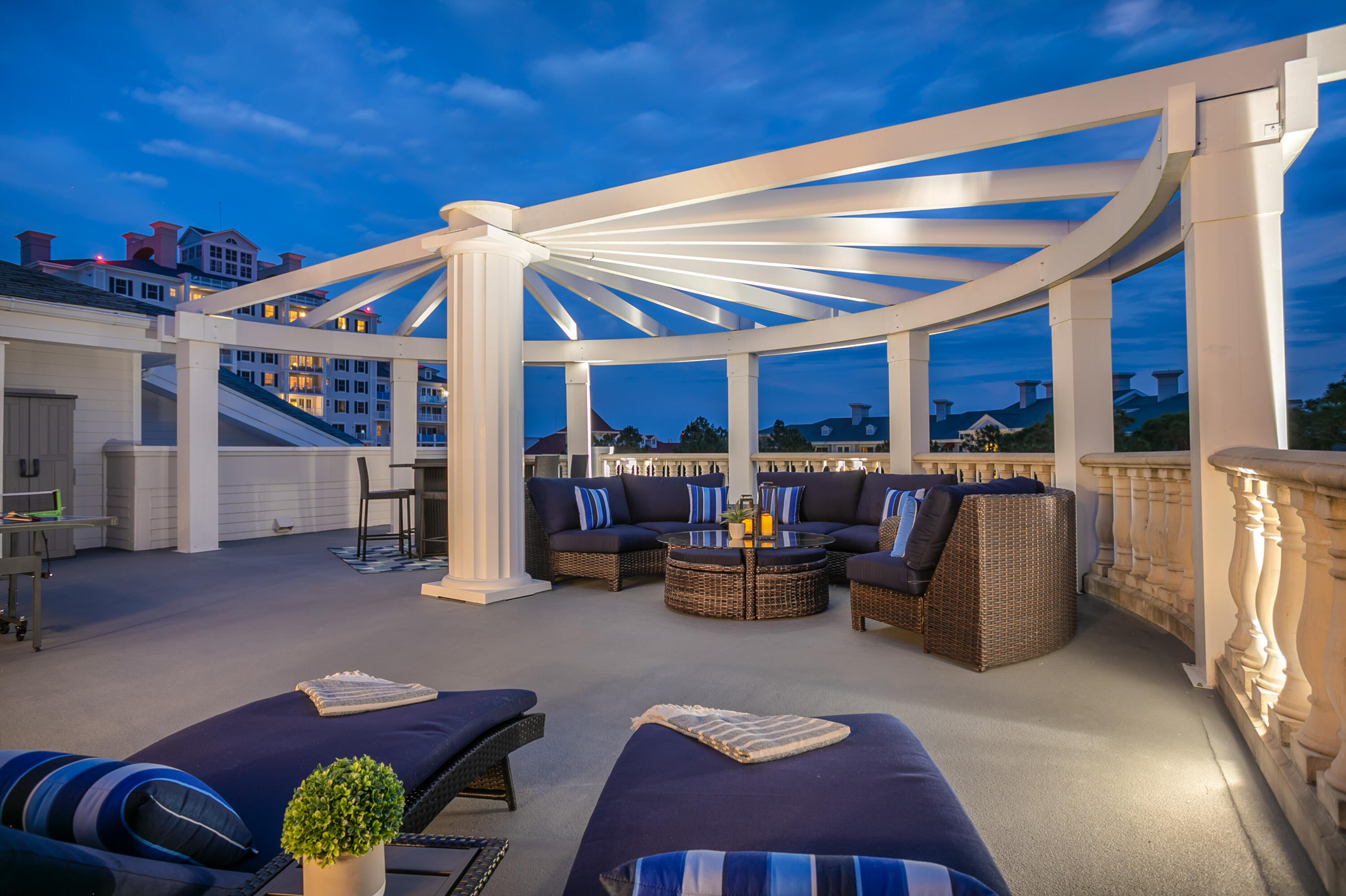 BAHIA CONDO - Residential