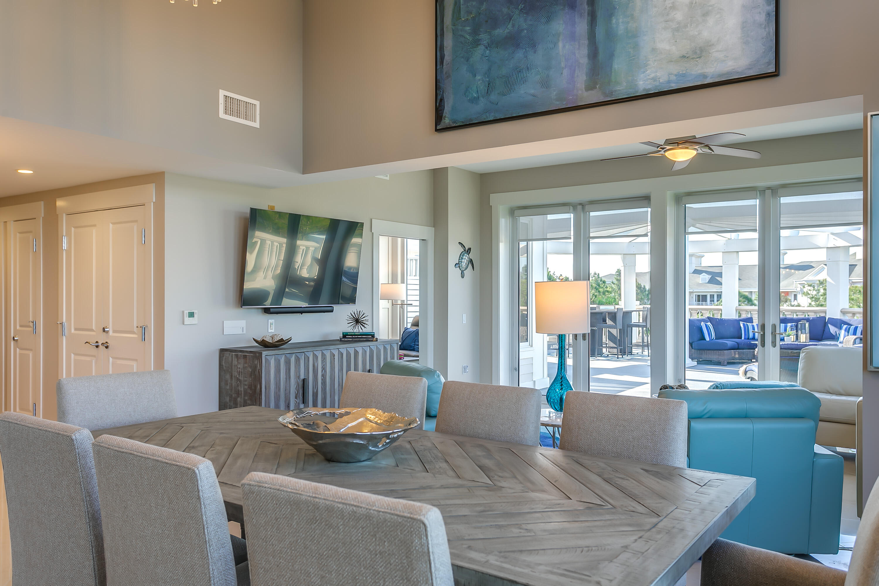 BAHIA CONDO - Residential