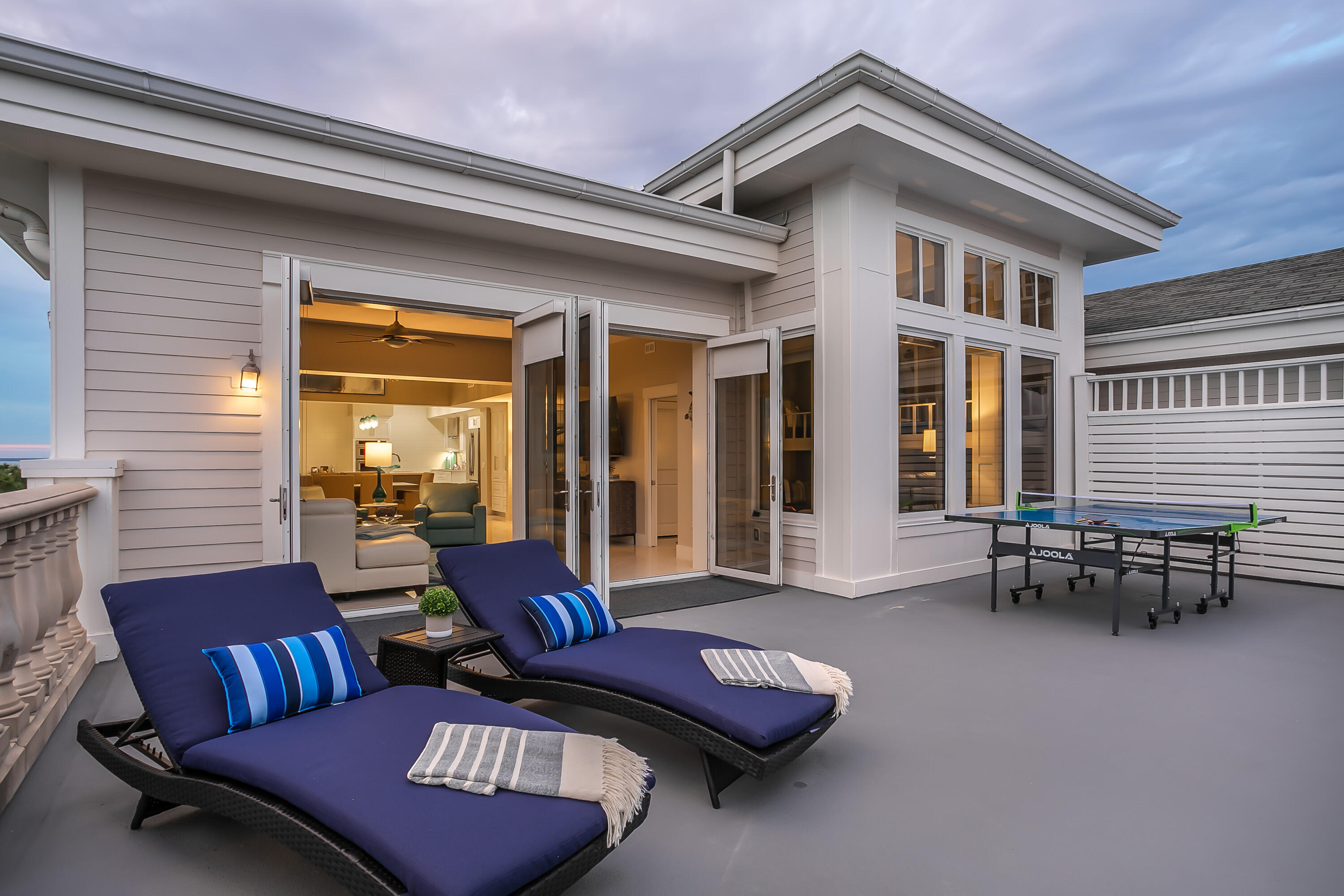 BAHIA CONDO - Residential