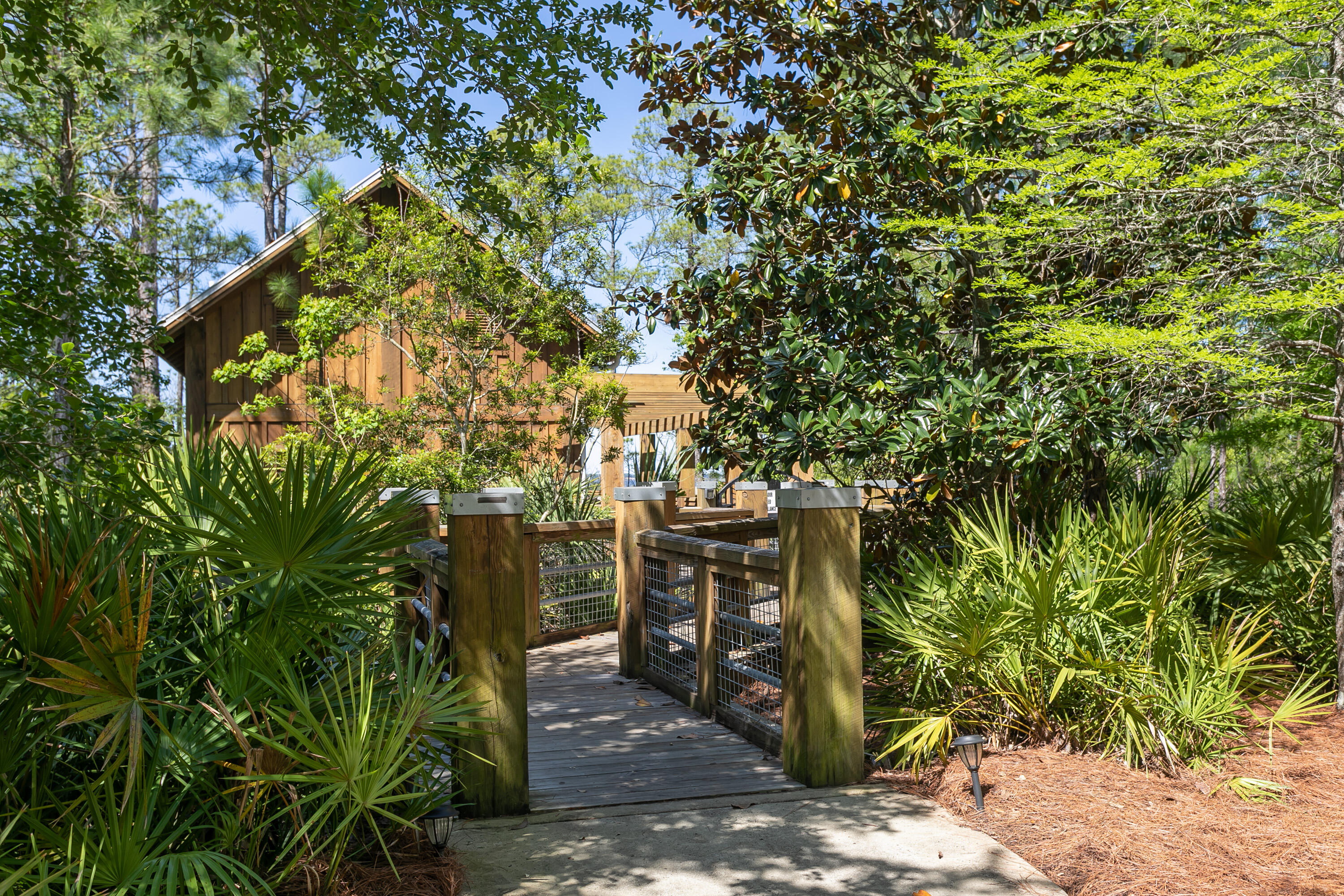 BAHIA CONDO - Residential