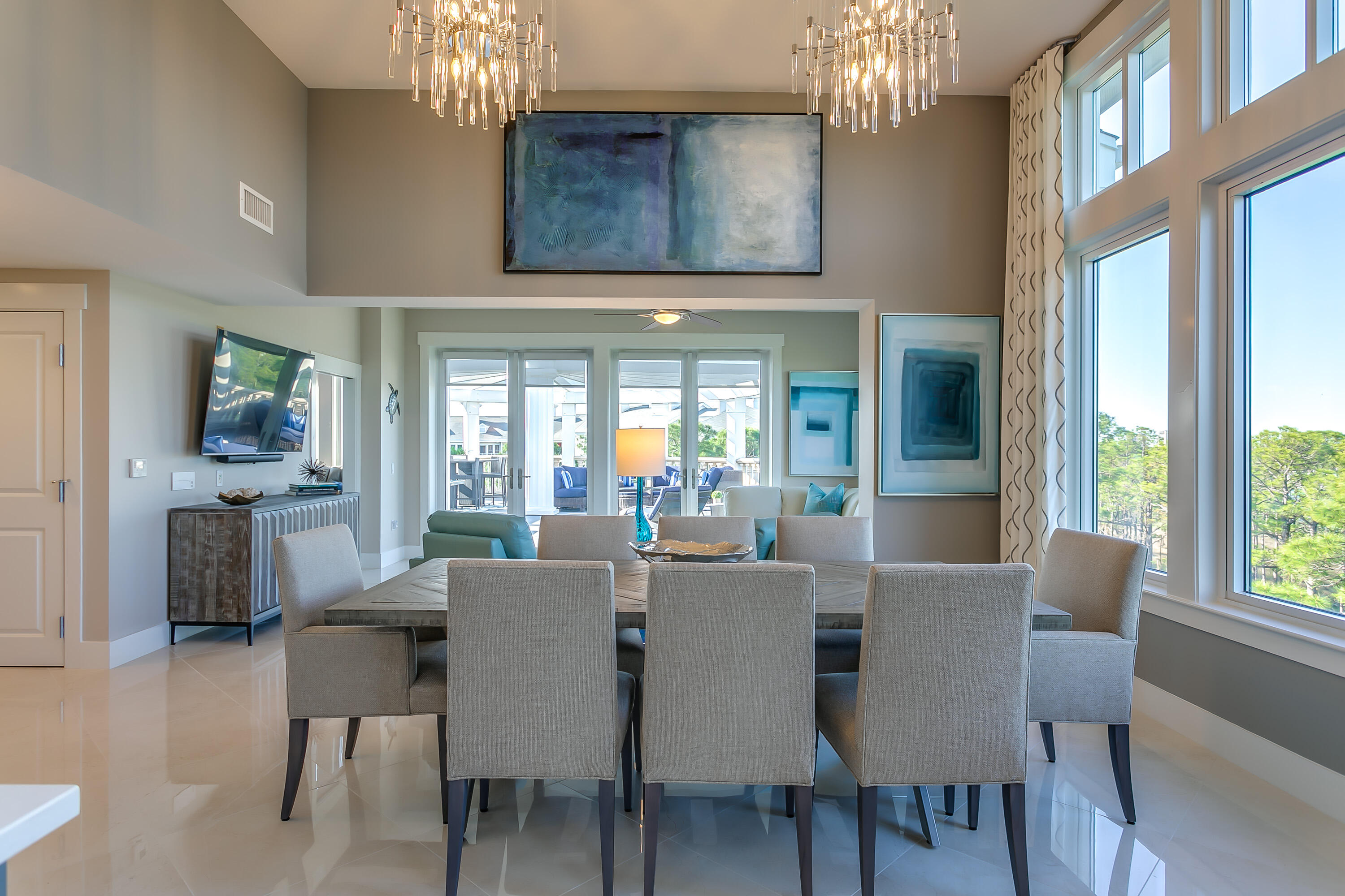 BAHIA CONDO - Residential