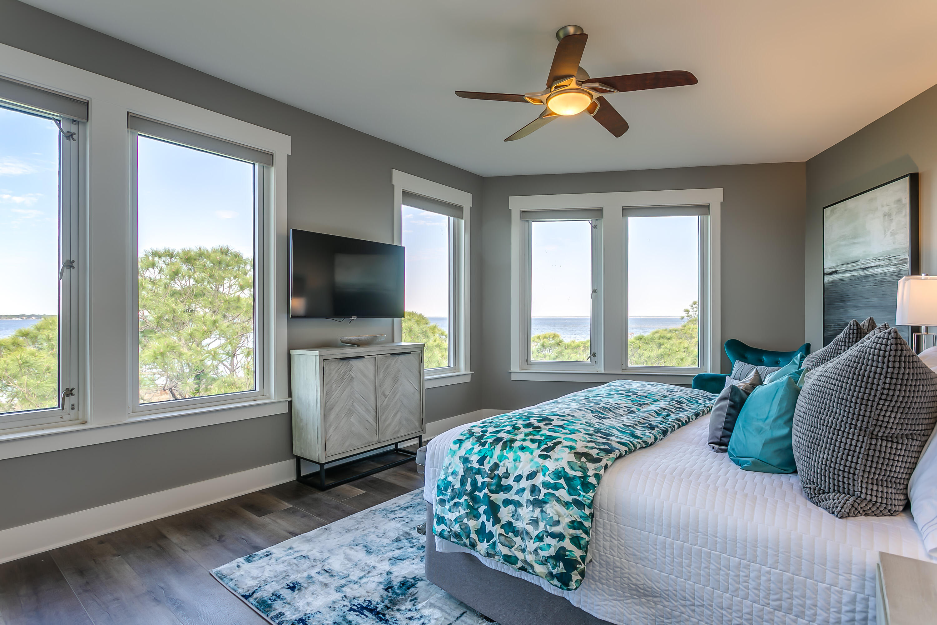 BAHIA CONDO - Residential