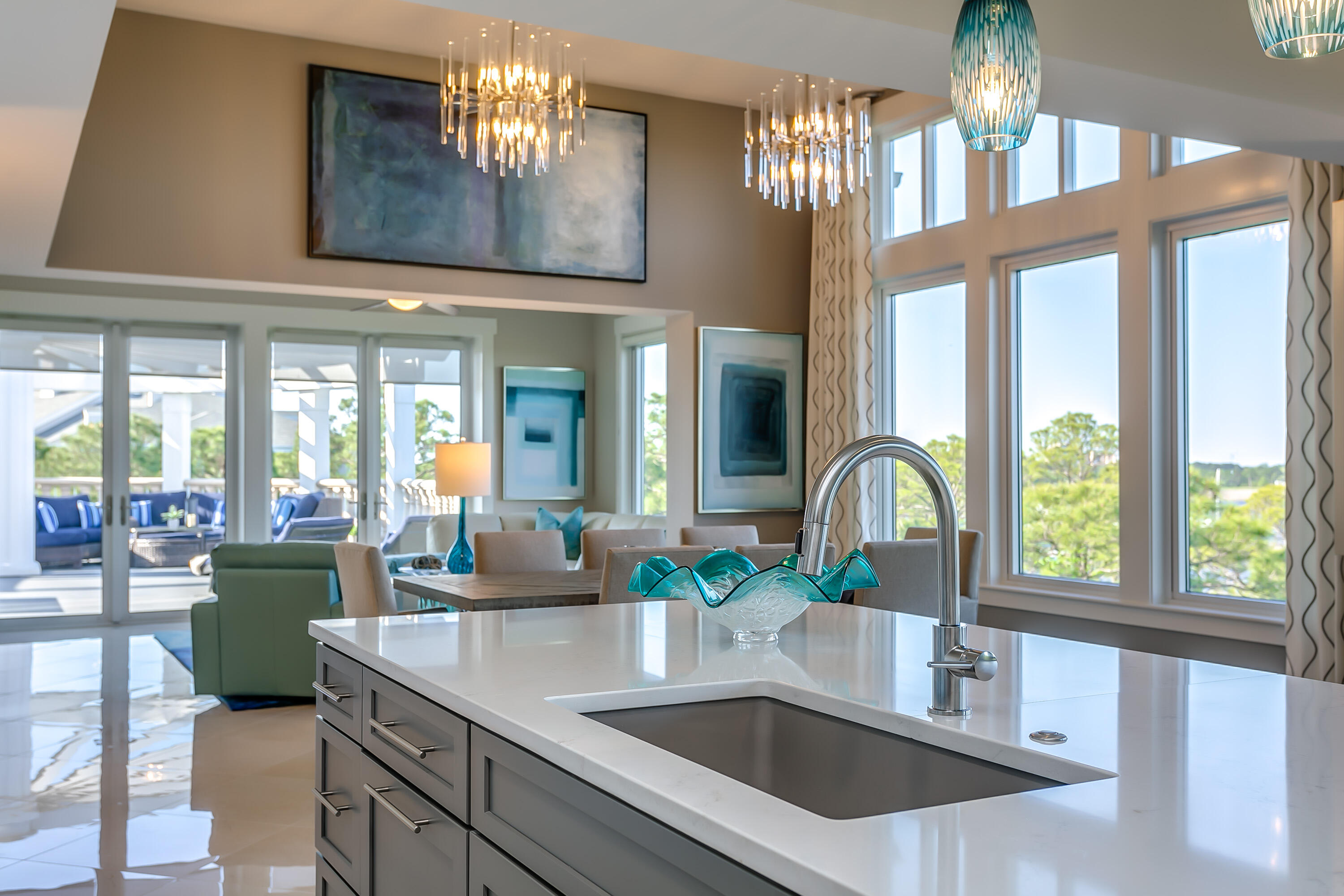 BAHIA CONDO - Residential