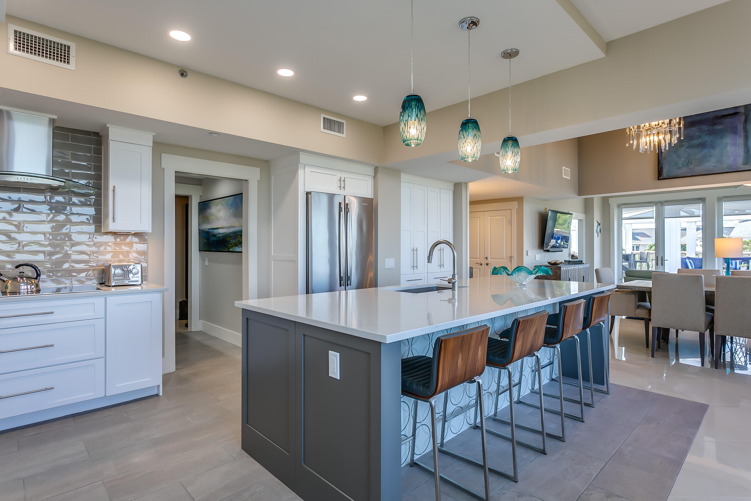 BAHIA CONDO - Residential