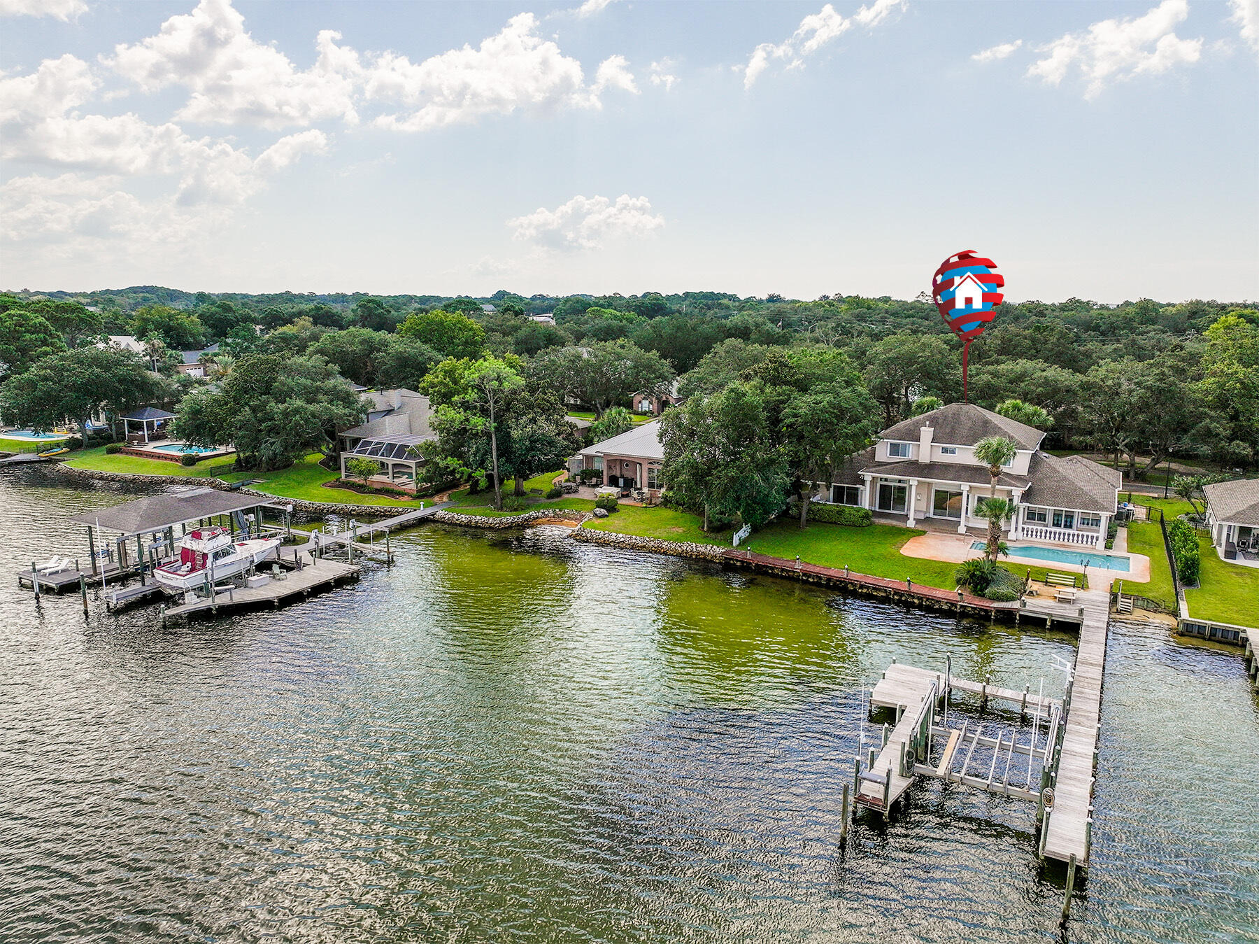 SUNSET BAY - Residential