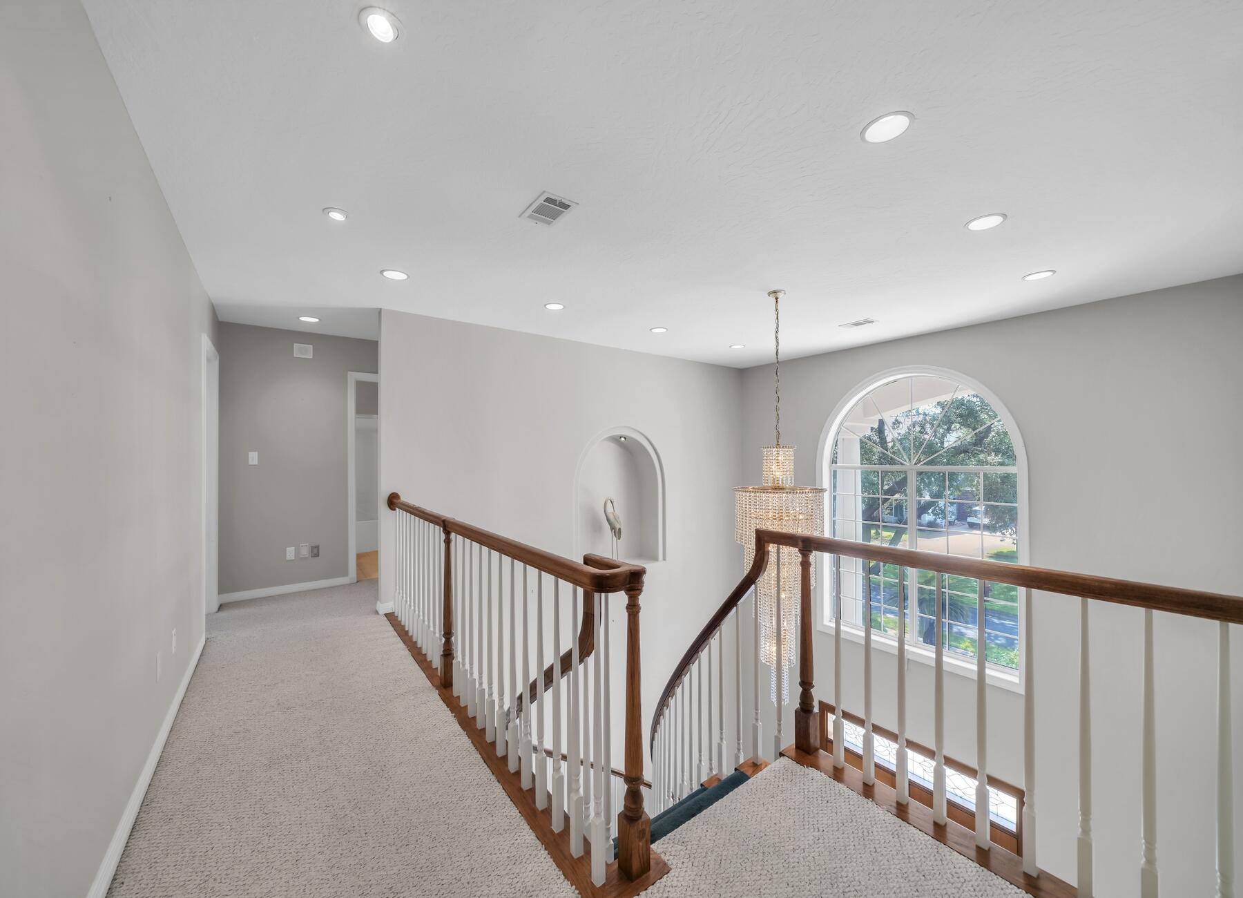 SUNSET BAY - Residential