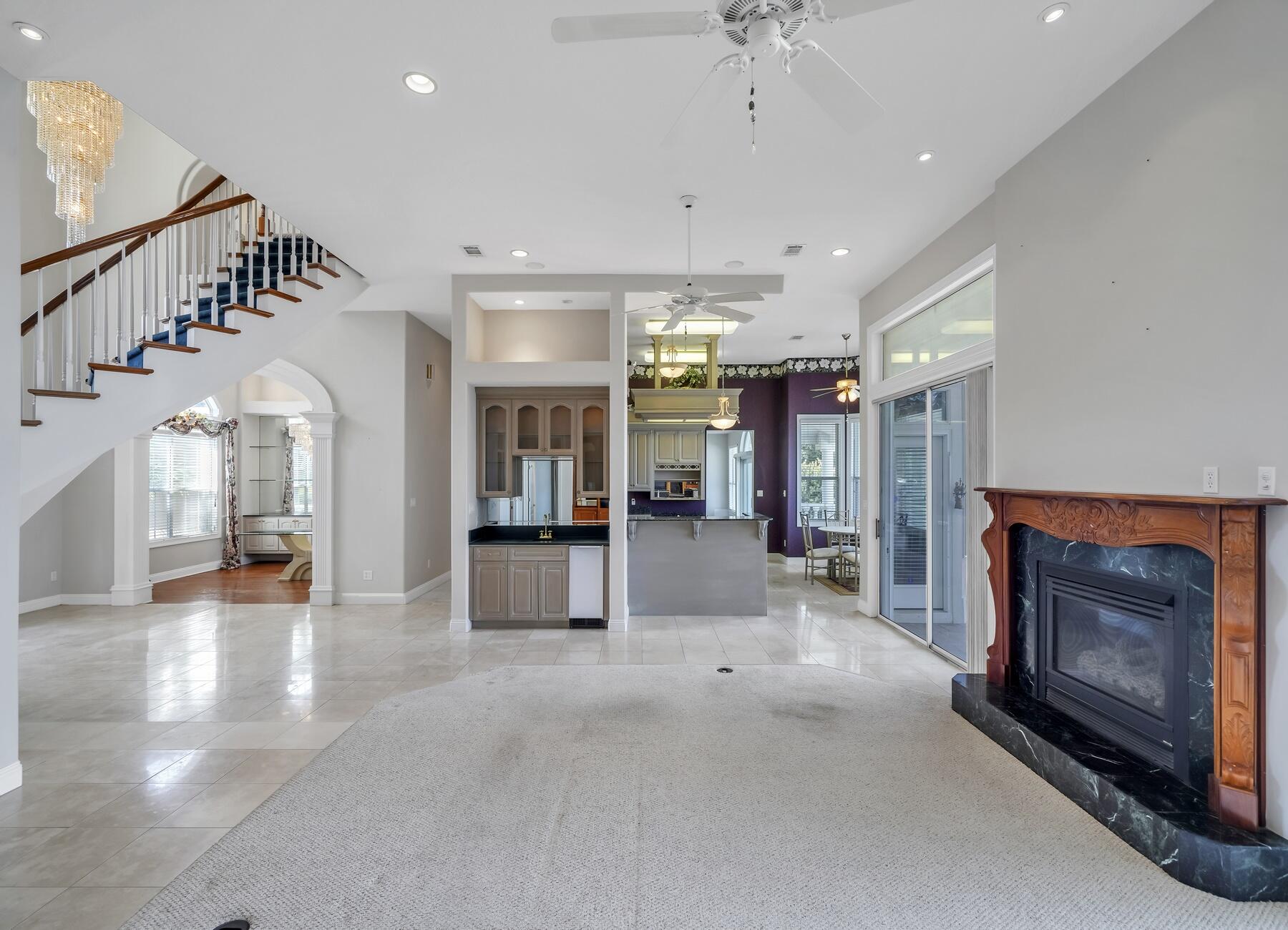 SUNSET BAY - Residential