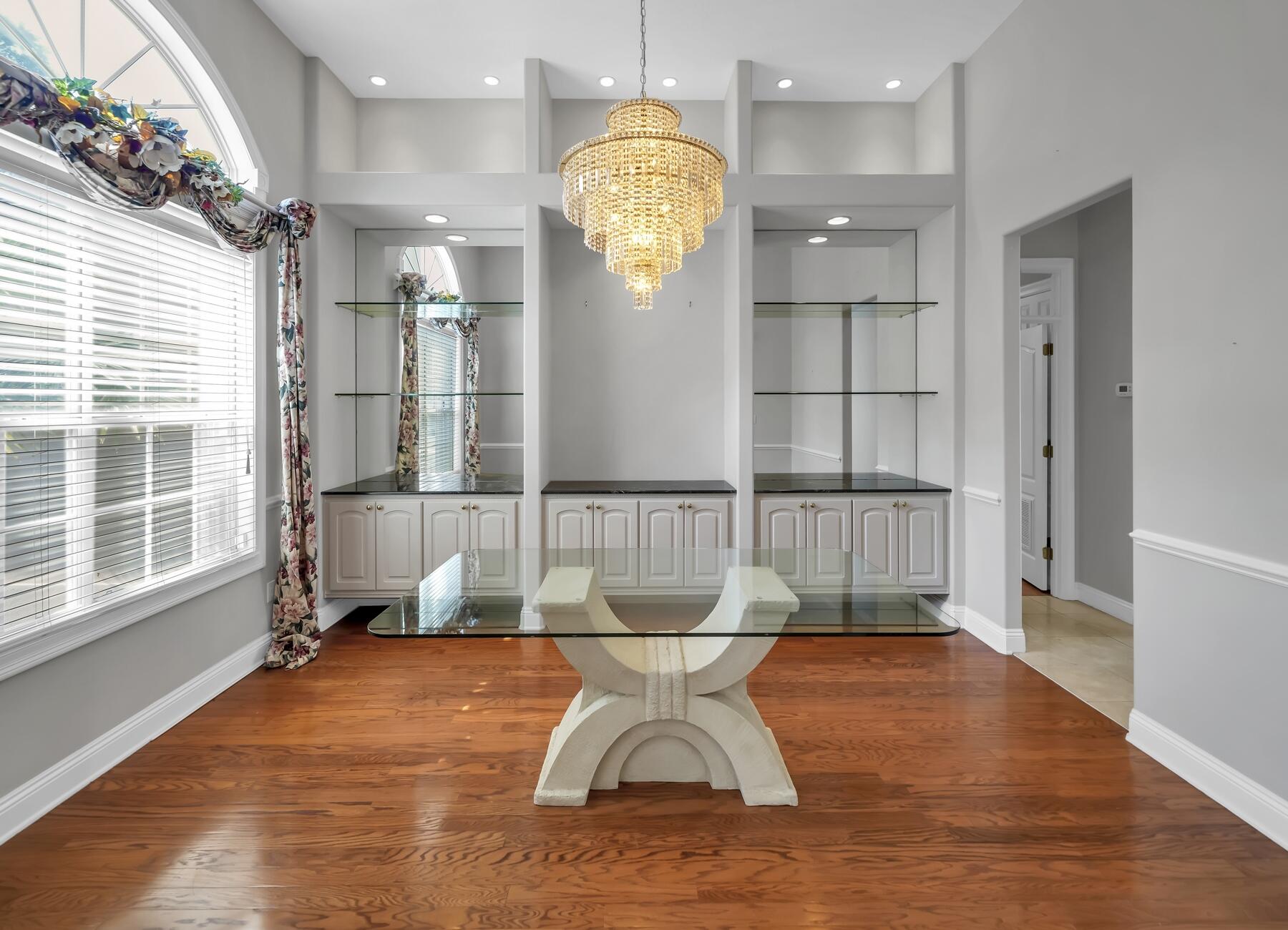 SUNSET BAY - Residential