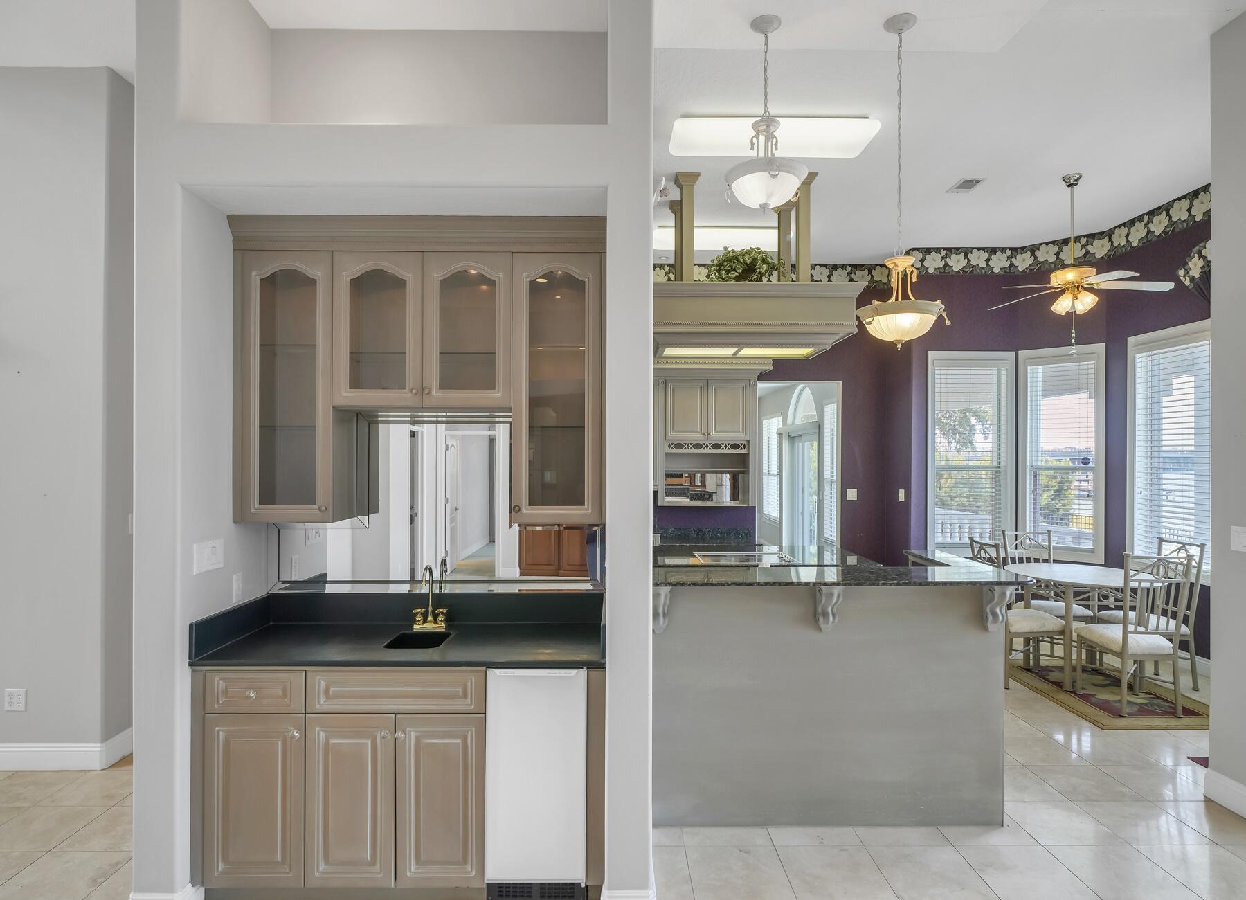 SUNSET BAY - Residential