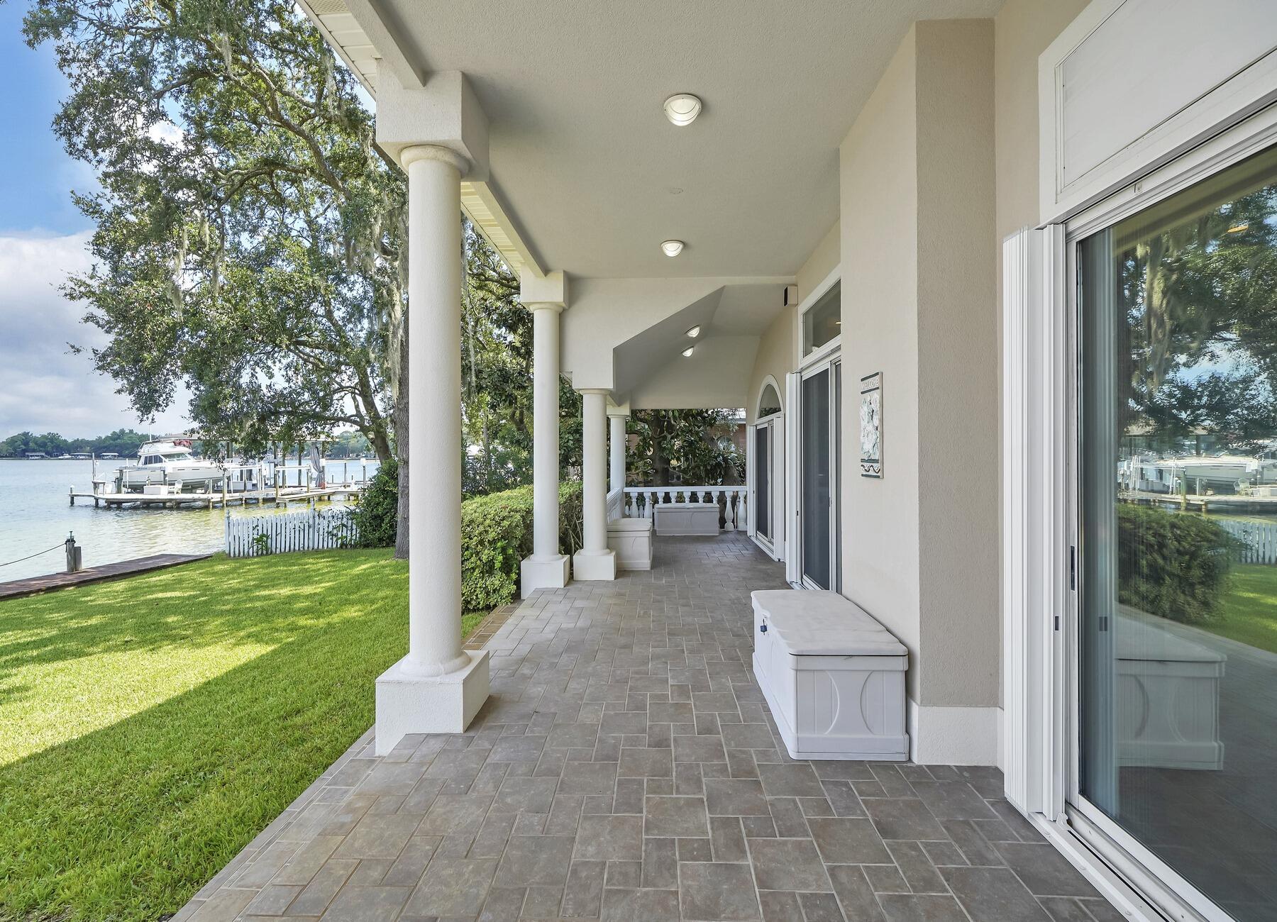 SUNSET BAY - Residential