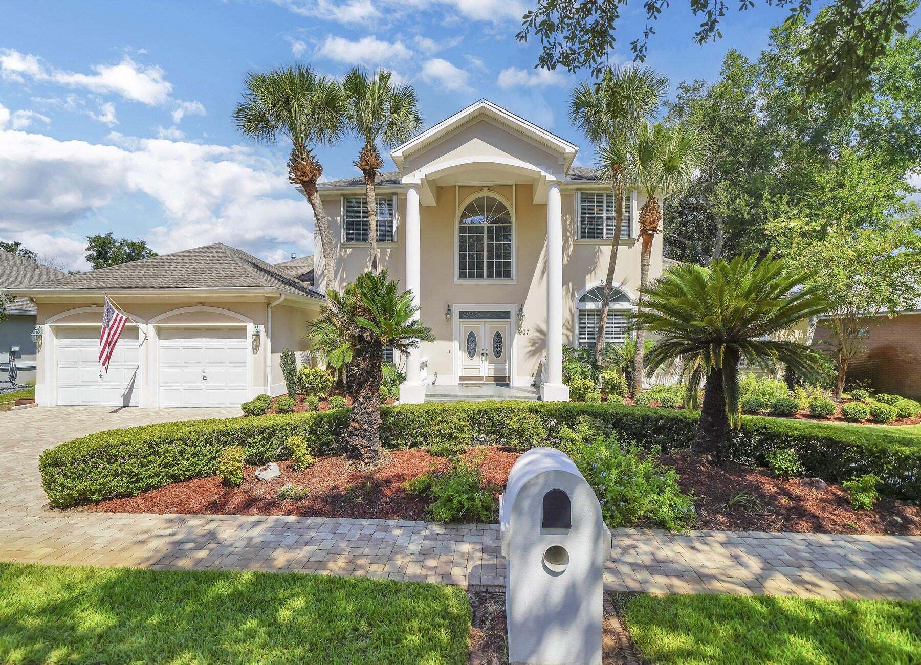 SUNSET BAY - Residential