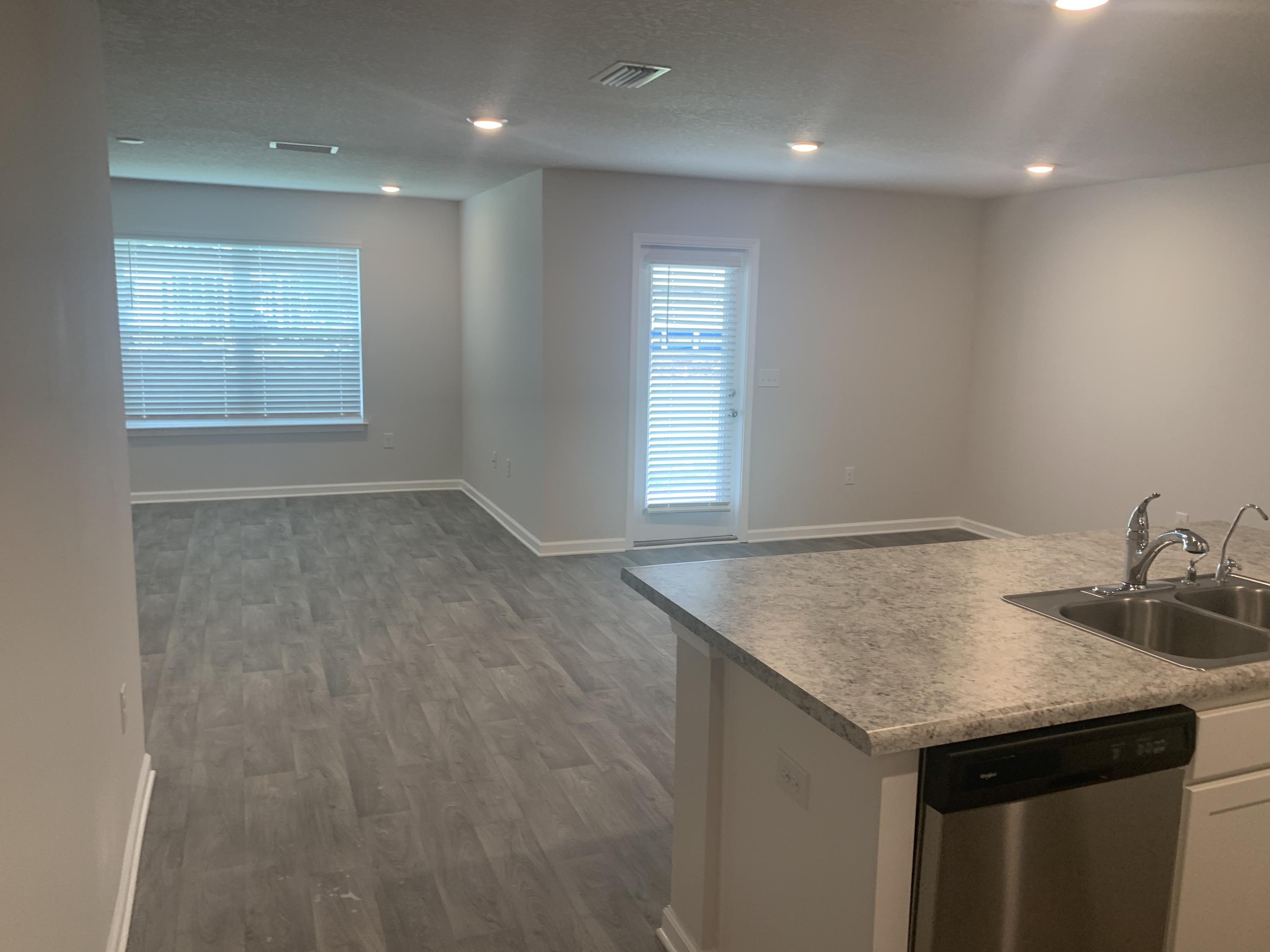 MILL COTTAGES AT HAMMOCK BAY - Residential Lease