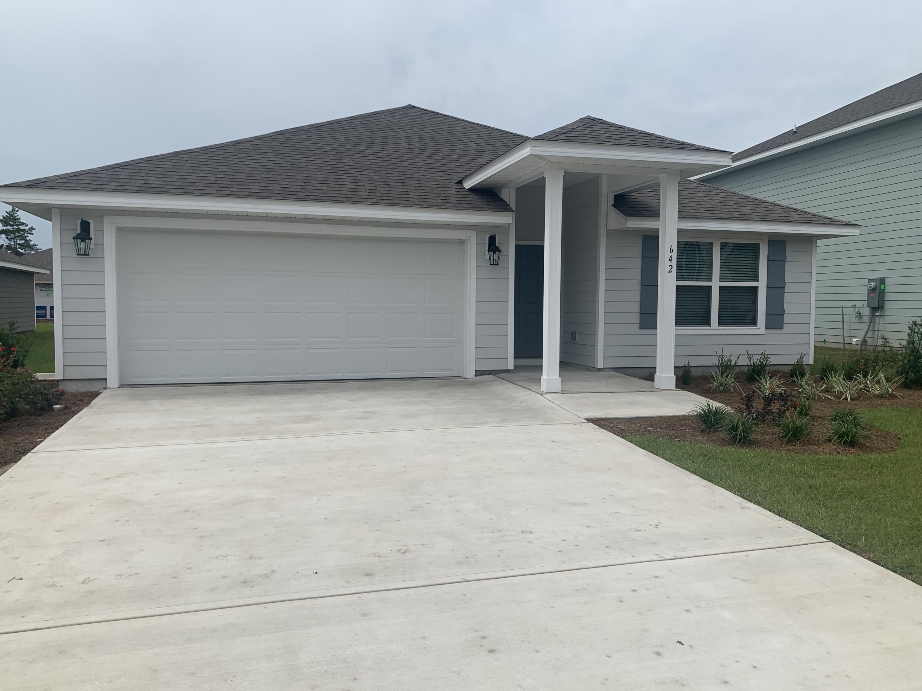 MILL COTTAGES AT HAMMOCK BAY - Residential Lease