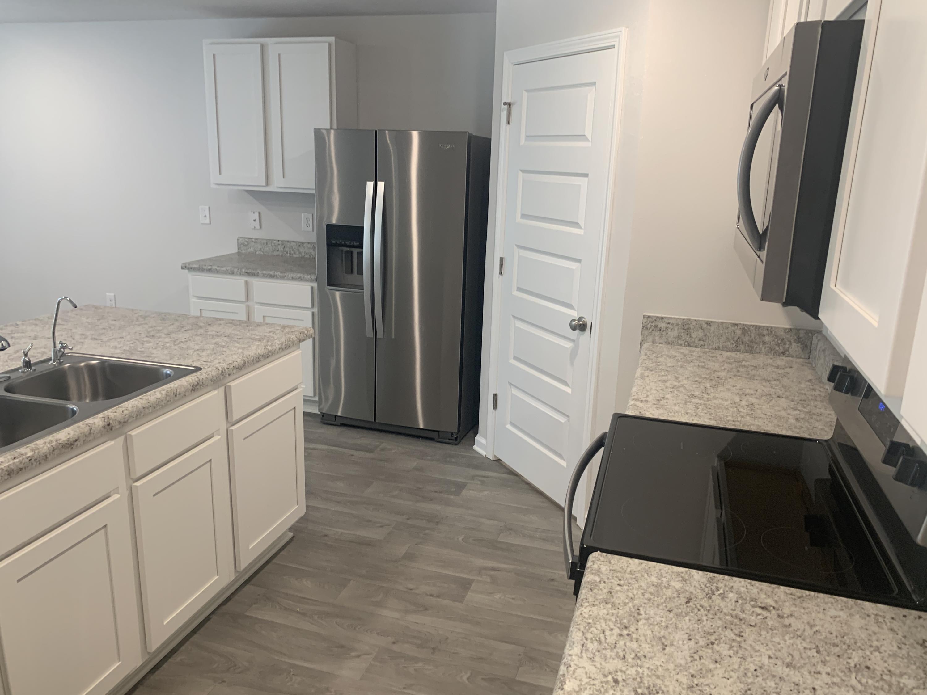 MILL COTTAGES AT HAMMOCK BAY - Residential Lease