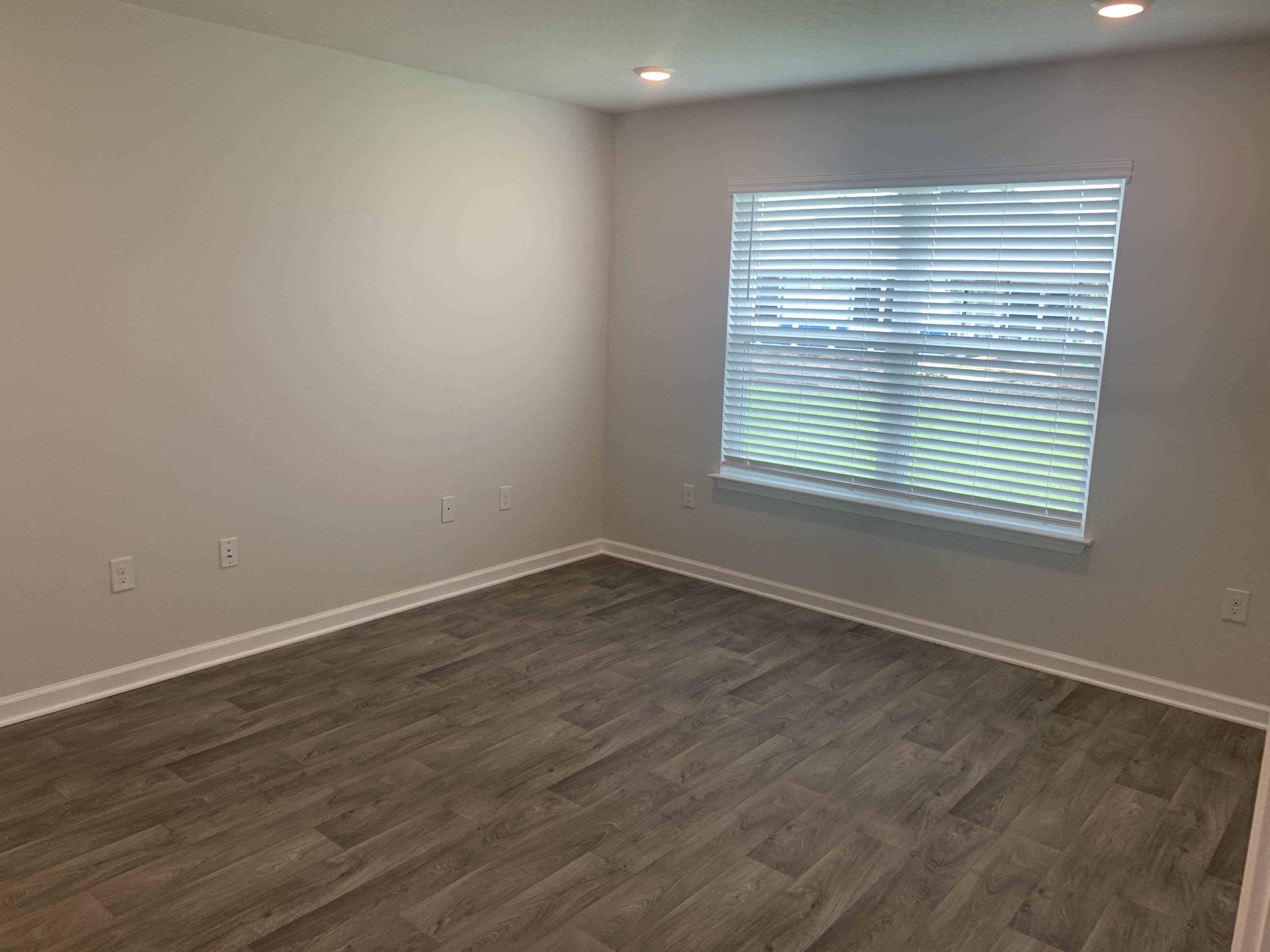 MILL COTTAGES AT HAMMOCK BAY - Residential Lease