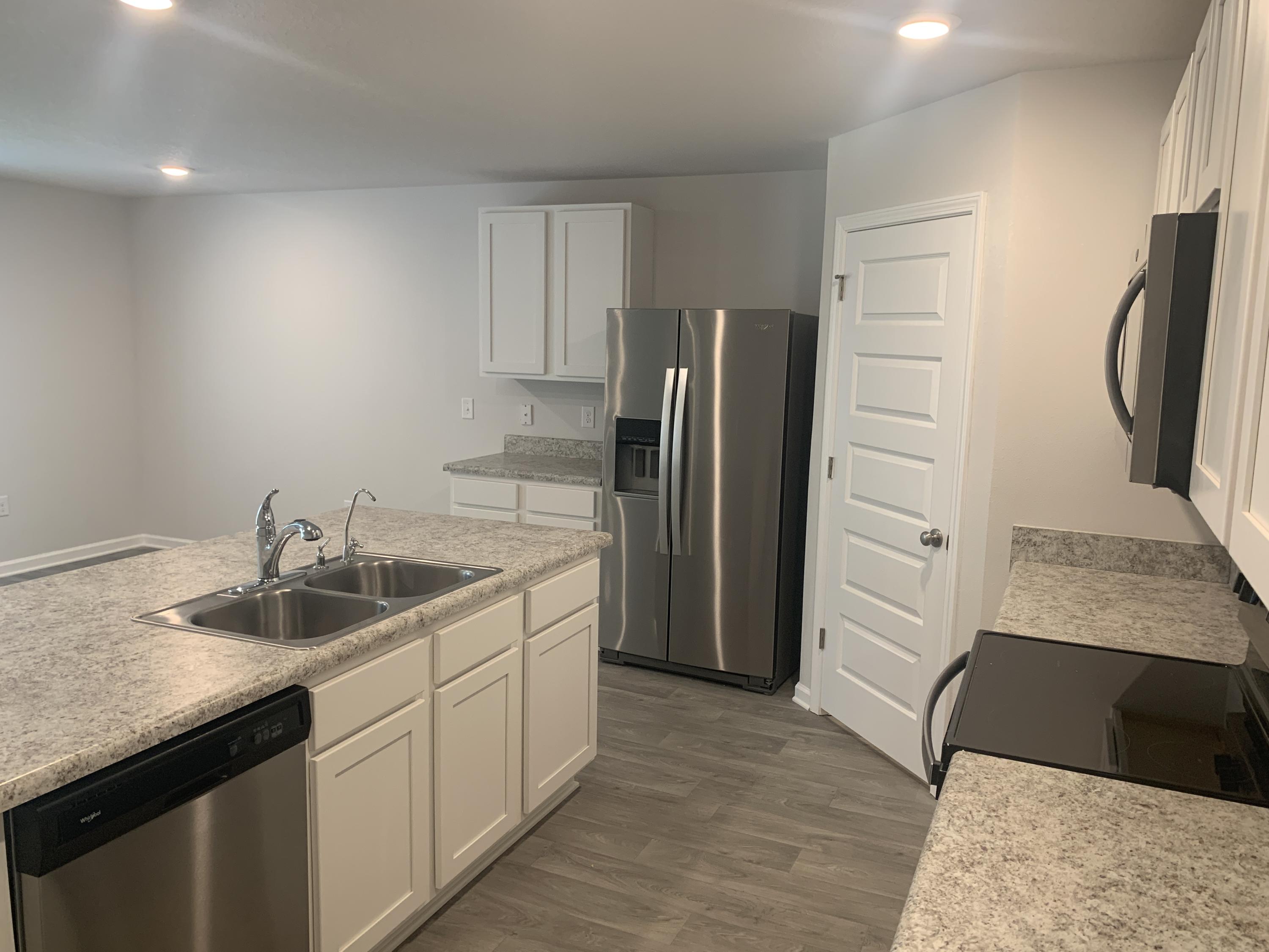 MILL COTTAGES AT HAMMOCK BAY - Residential Lease