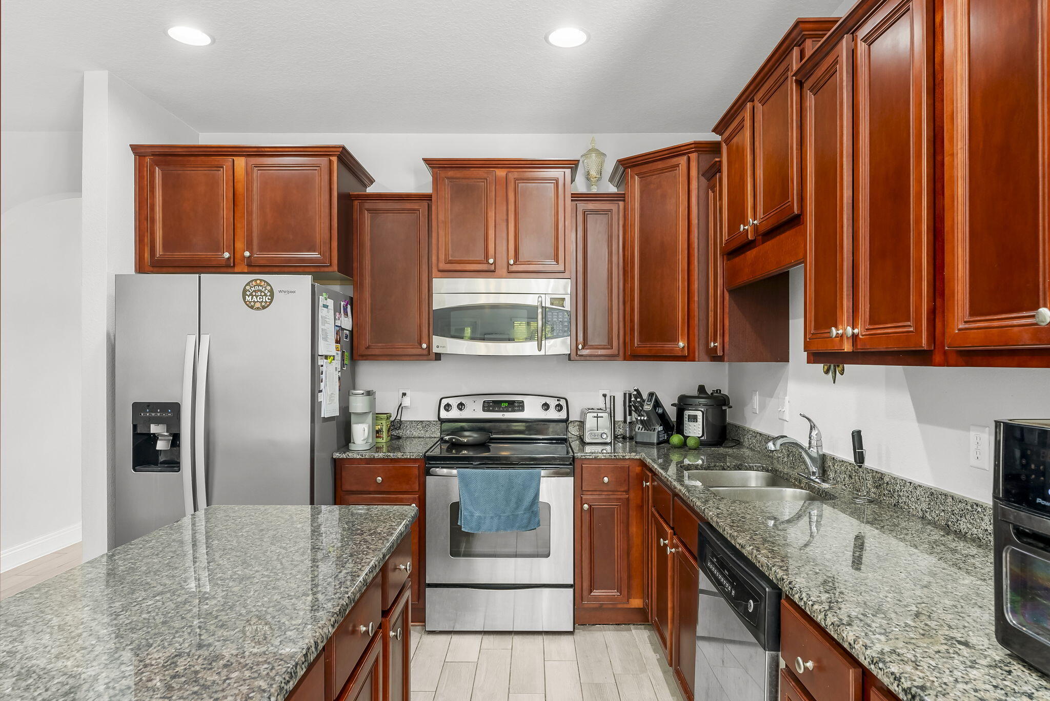 HAMMOCK BAY - Residential Lease