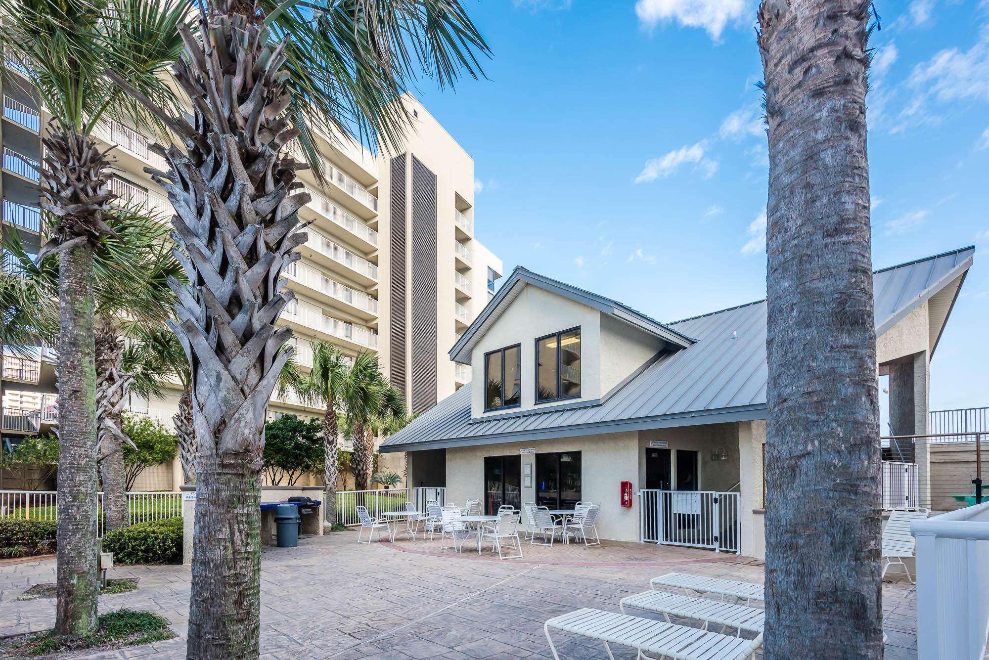 Mainsail Condo Phase 1 - Residential