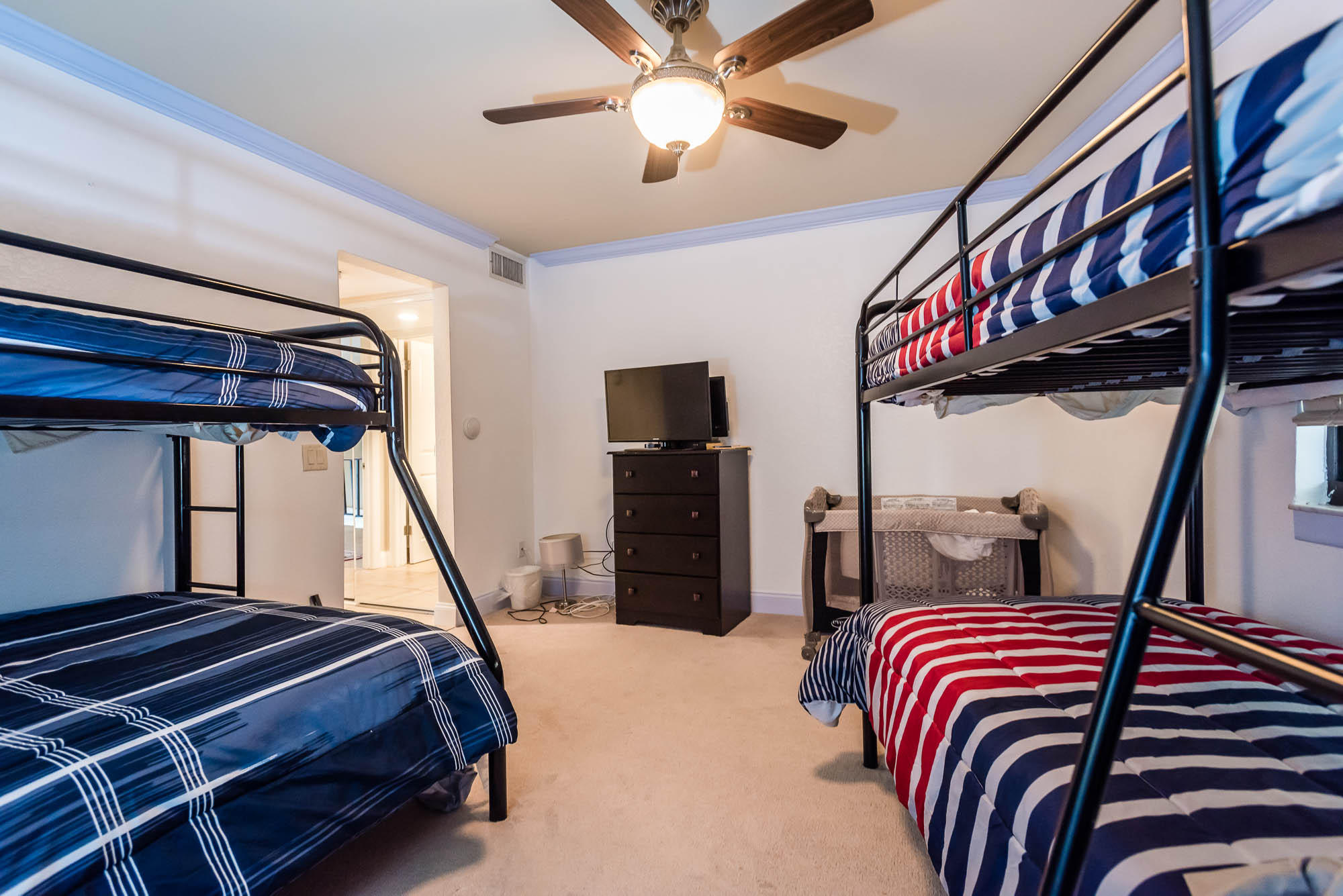 Mainsail Condo Phase 1 - Residential