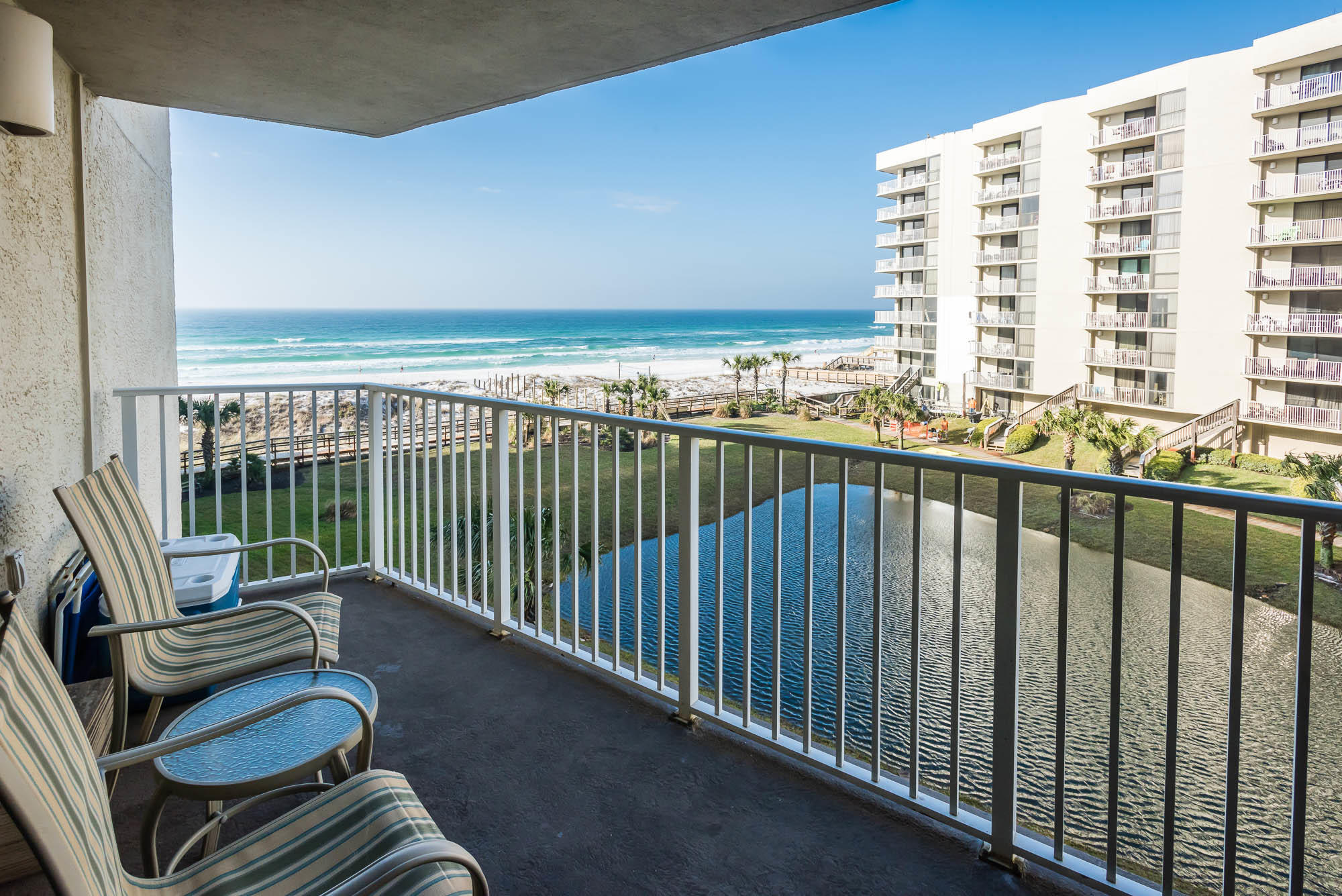 Mainsail Condo Phase 1 - Residential