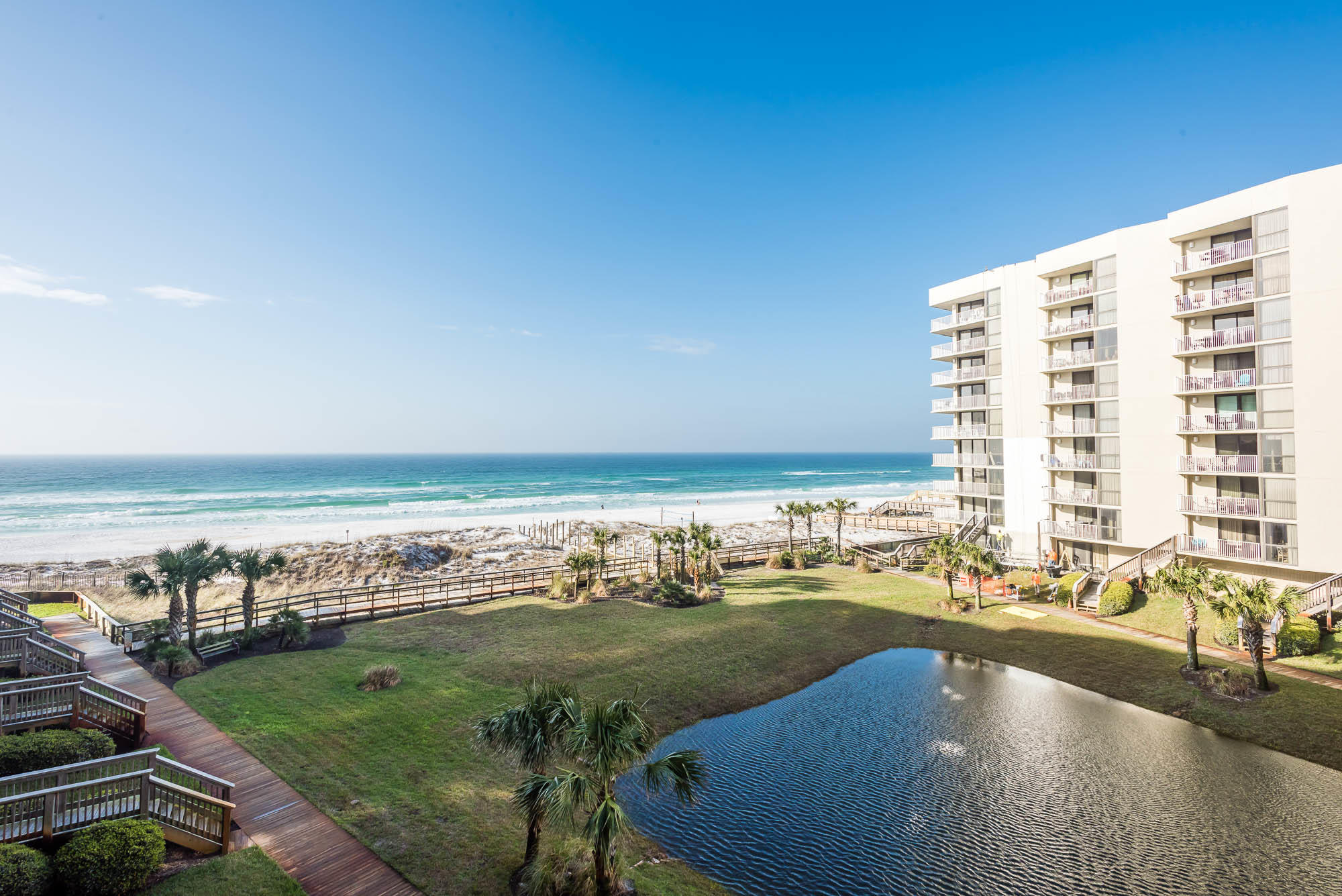 Mainsail Condo Phase 1 - Residential