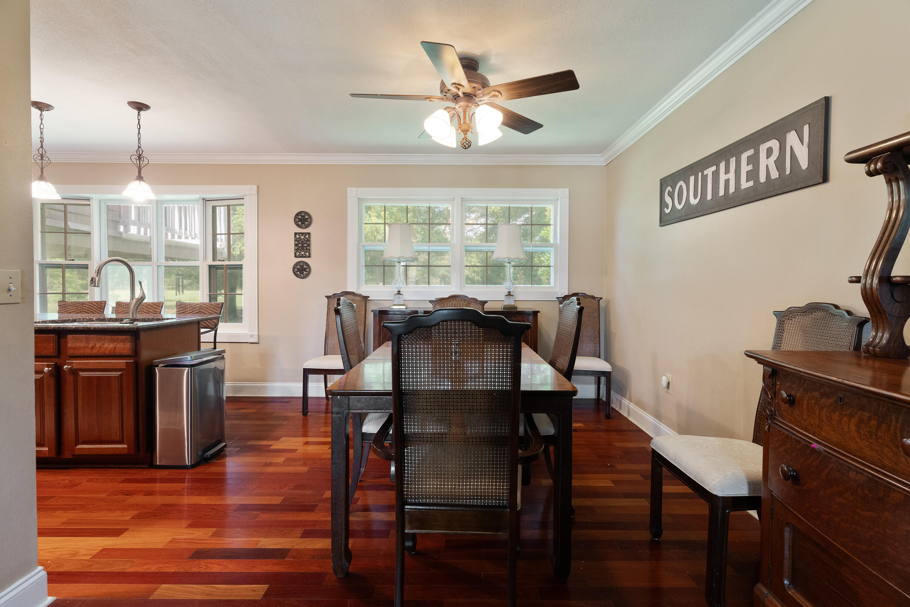 COUNTRY CLUB EST - Residential