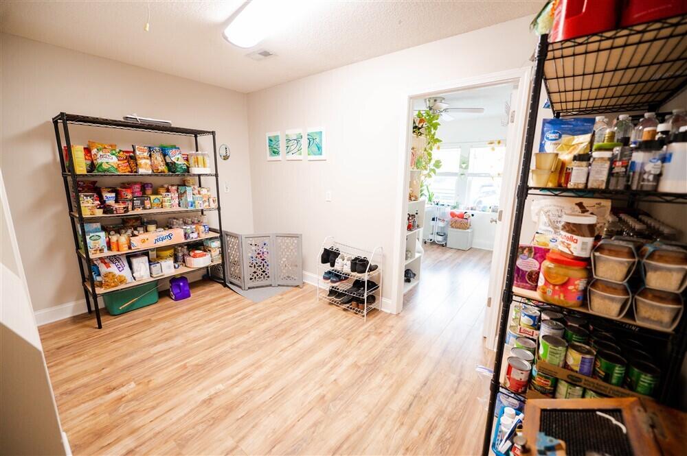 VALPARAISO P/C #6 LOT 11 BLK 115 - Residential