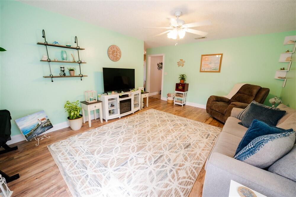 VALPARAISO P/C #6 LOT 11 BLK 115 - Residential