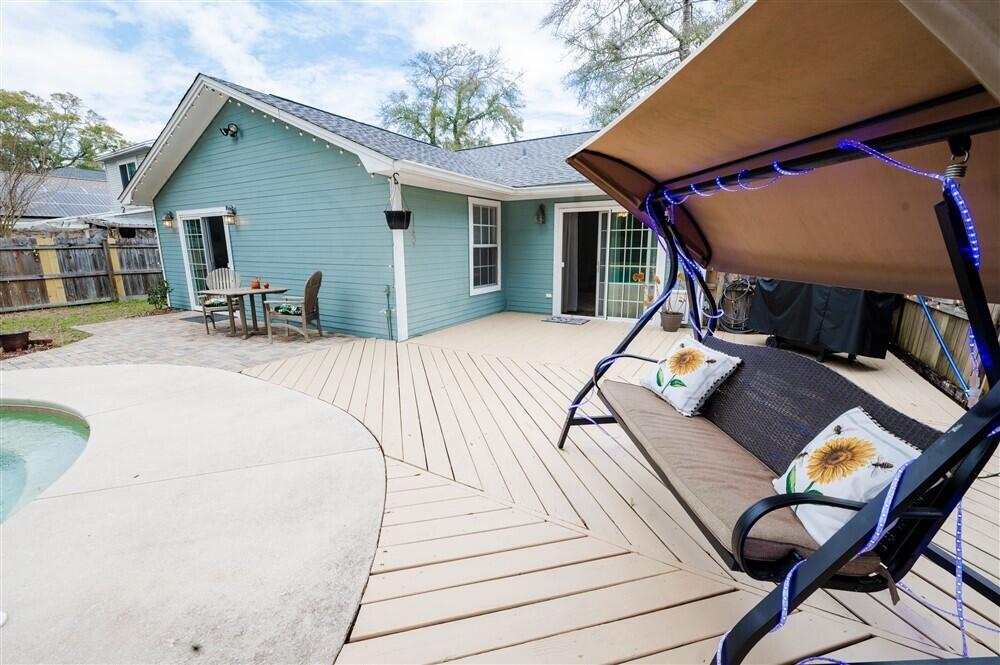 VALPARAISO P/C #6 LOT 11 BLK 115 - Residential