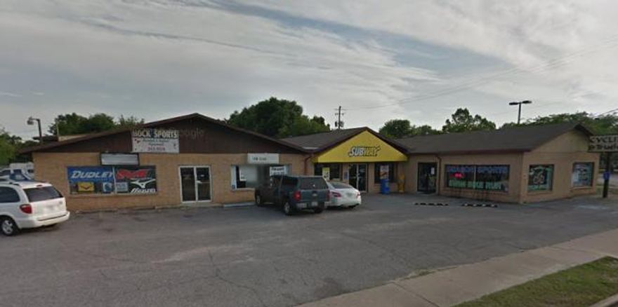 Easily accessible Retail/Office location on Racetrack Rd. Multi-tenant building is anchored by Subway and has longterm tenants in place. Parking lot was just refinished and striped. Ste. B has an open floor plan with reception in the front and an office/storage space in the rear. There is an ADA bathroom with shower. Building signage is available and marquee sign can be negotiated.Modified grow lease and amount includes water/sewer/garbage and NNN charges. Electricity, phone/internet and Sales Tax not included.