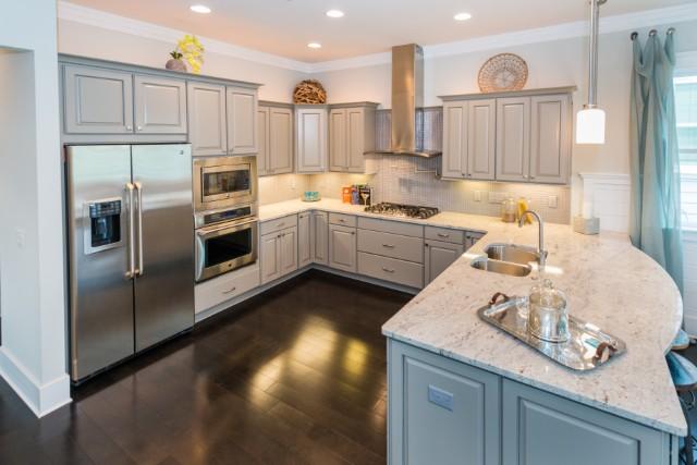 HIGHLAND PARKS - Residential