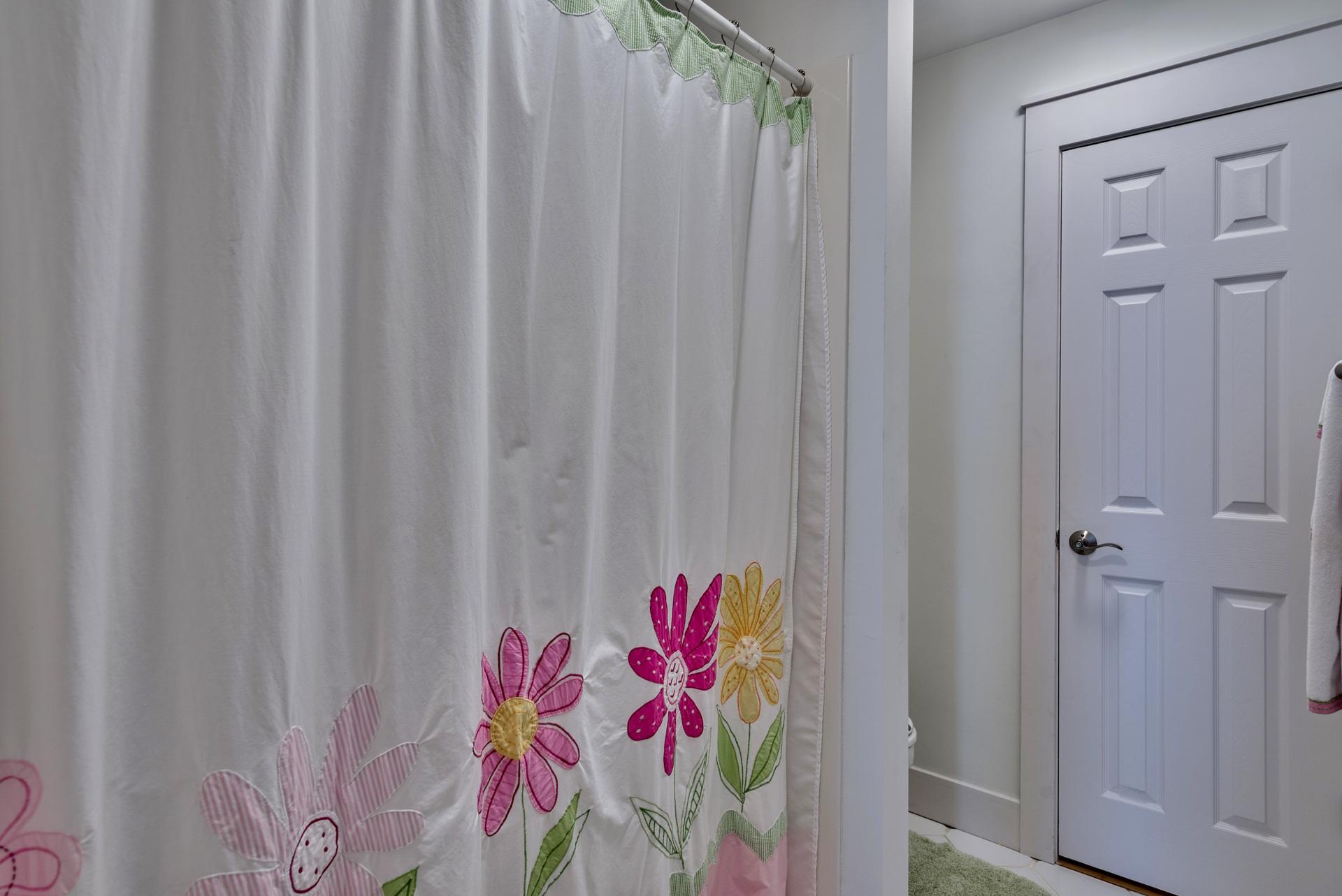 BAYSHORE RESORT UNREC - Residential