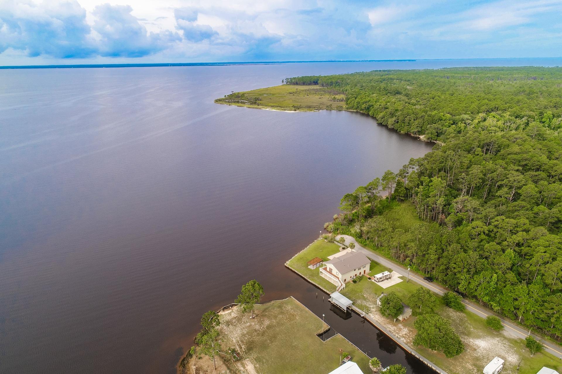 BAYSHORE RESORT UNREC - Residential