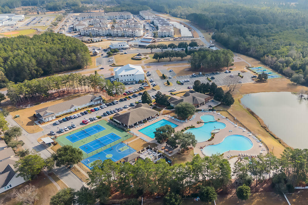 HAMMOCK BAY - Residential