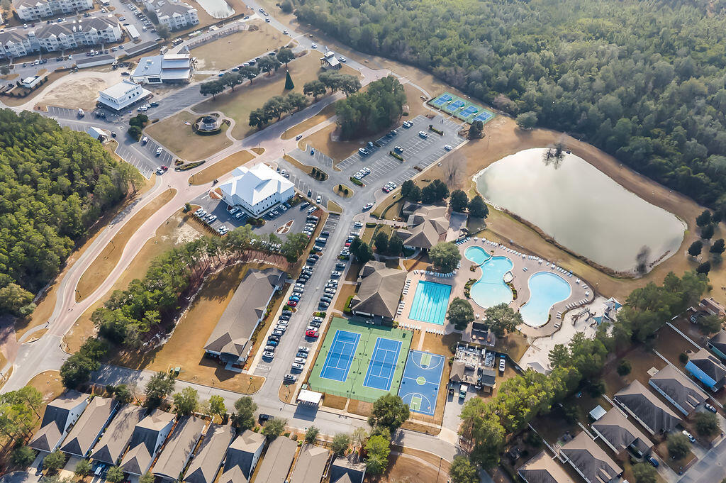 HAMMOCK BAY - Residential