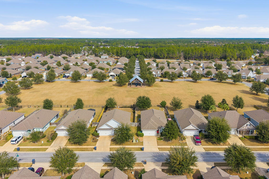 HAMMOCK BAY - Residential