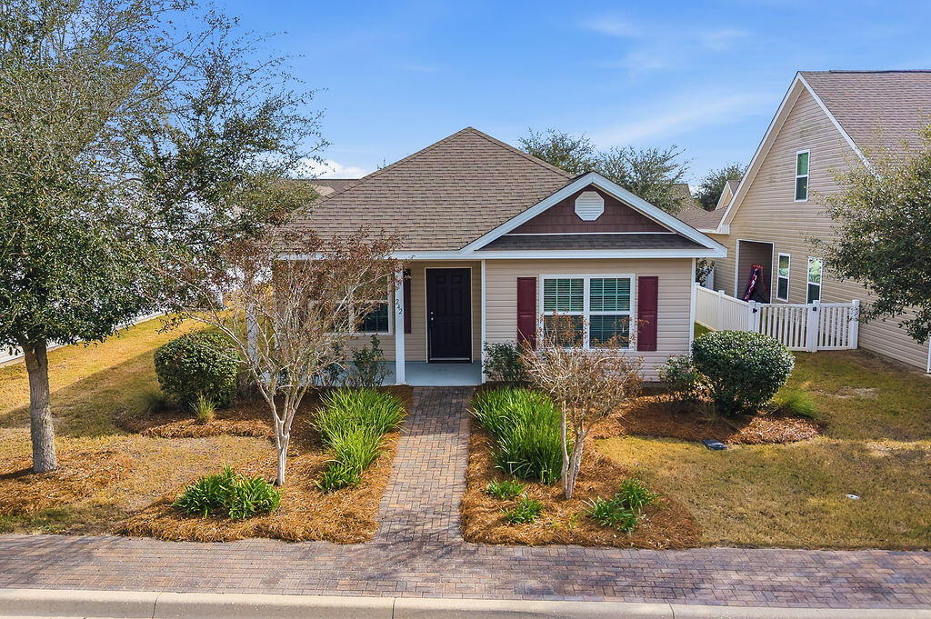 HAMMOCK BAY - Residential