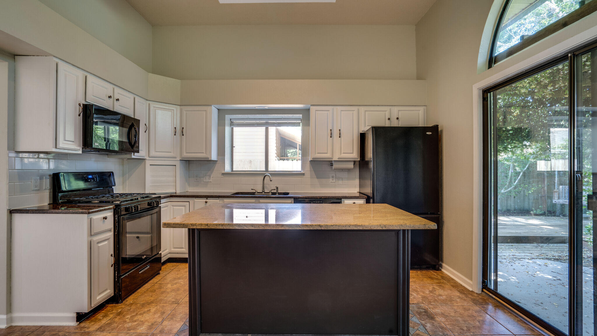 ROCKYWOOD PH 2 - Residential Lease