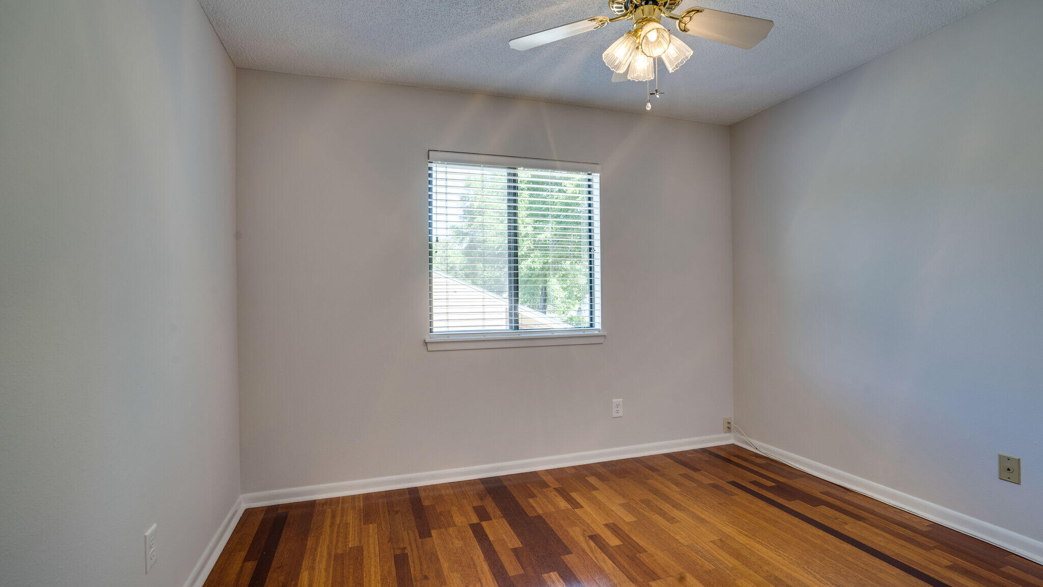 ROCKYWOOD PH 2 - Residential Lease