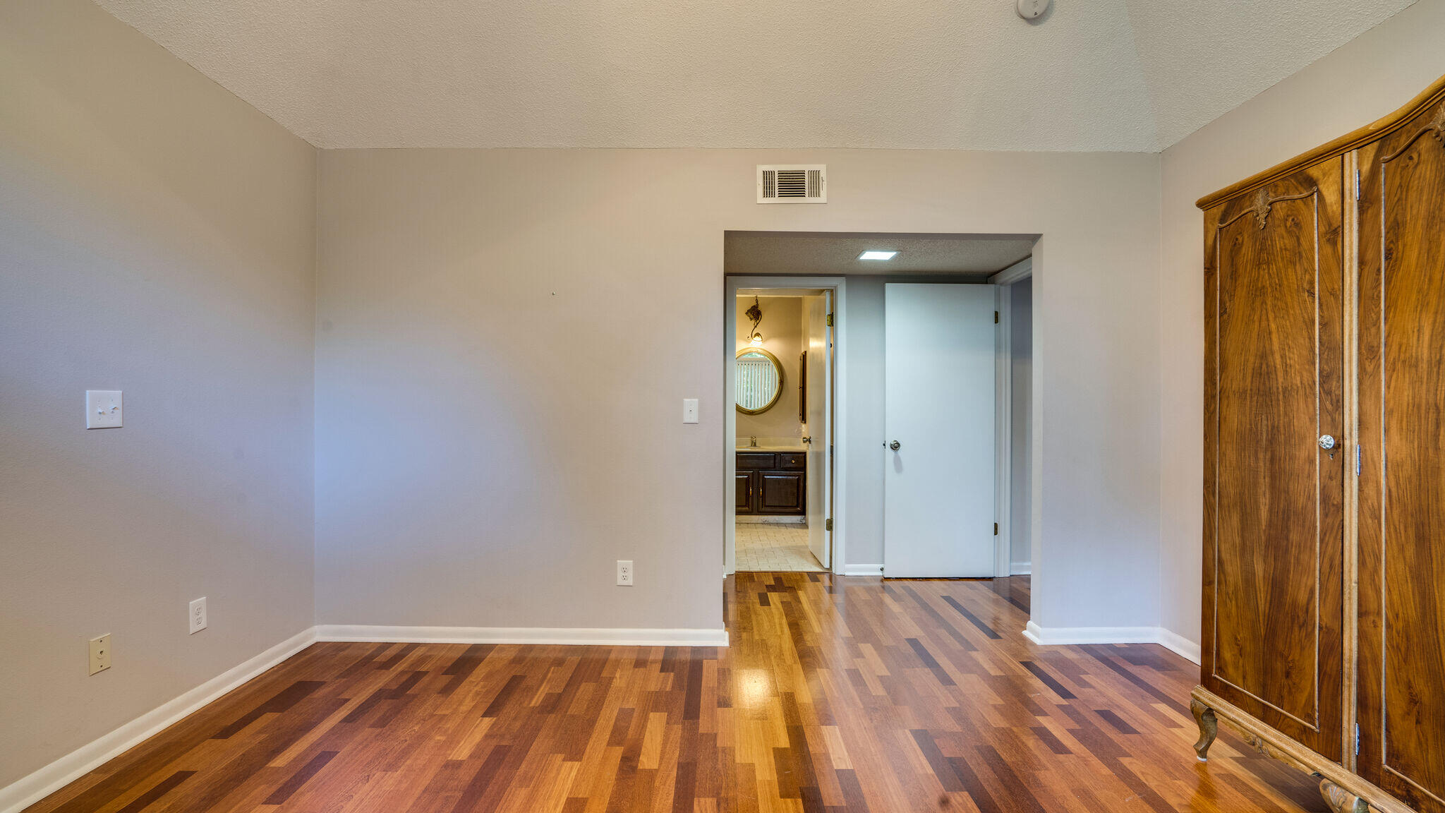 ROCKYWOOD PH 2 - Residential Lease