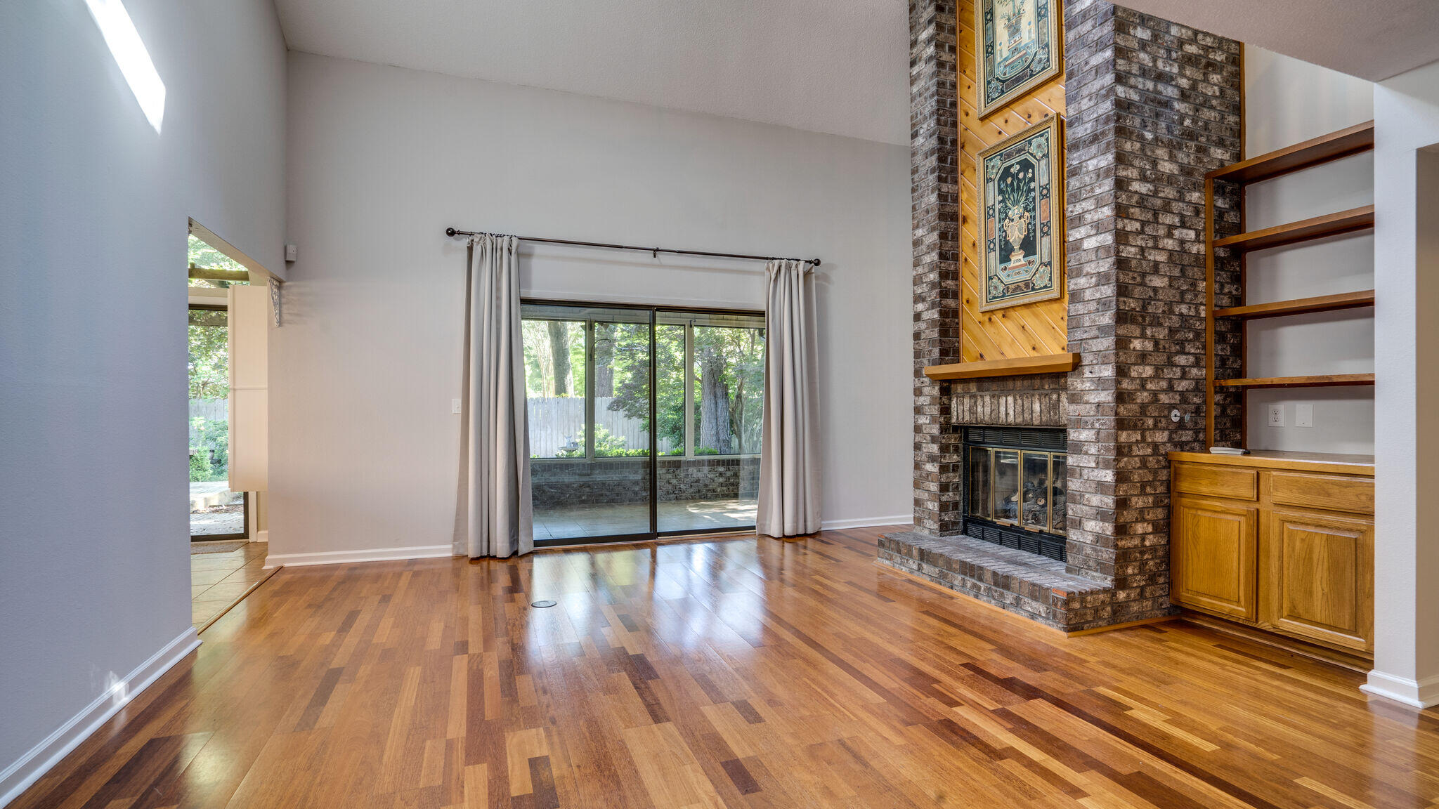 ROCKYWOOD PH 2 - Residential Lease