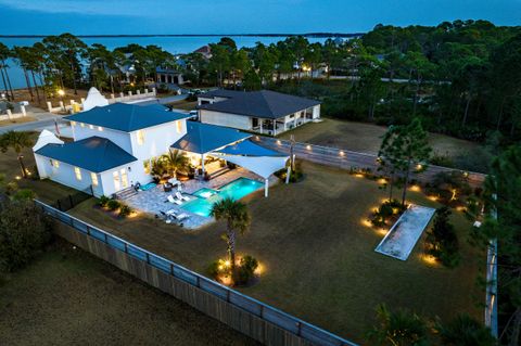 A home in Santa Rosa Beach